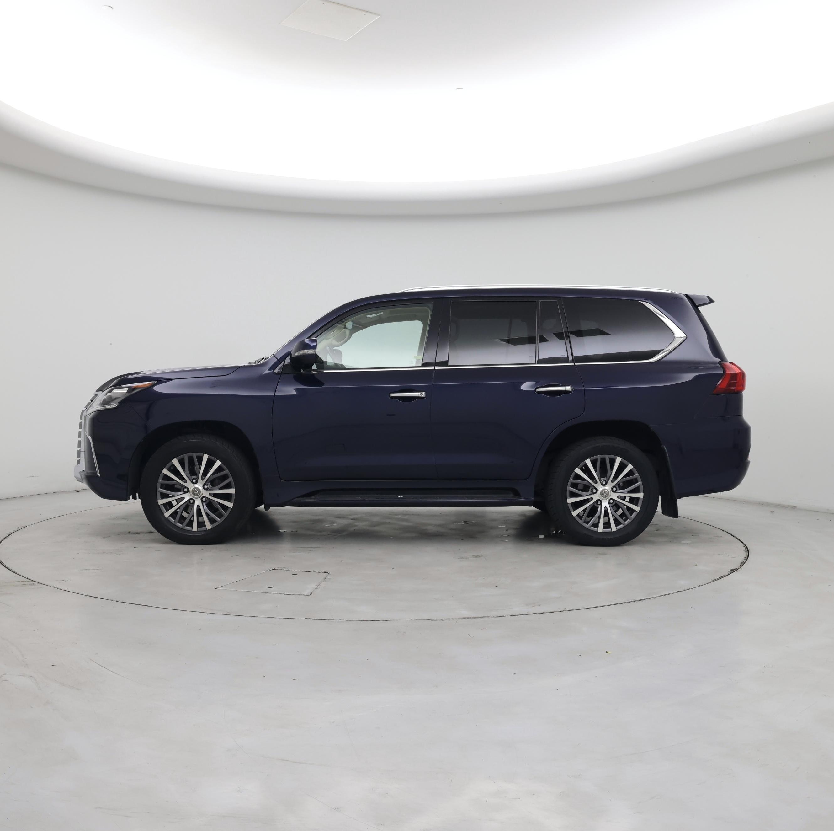 Thumbnail: 2019 Lexus LX - 3