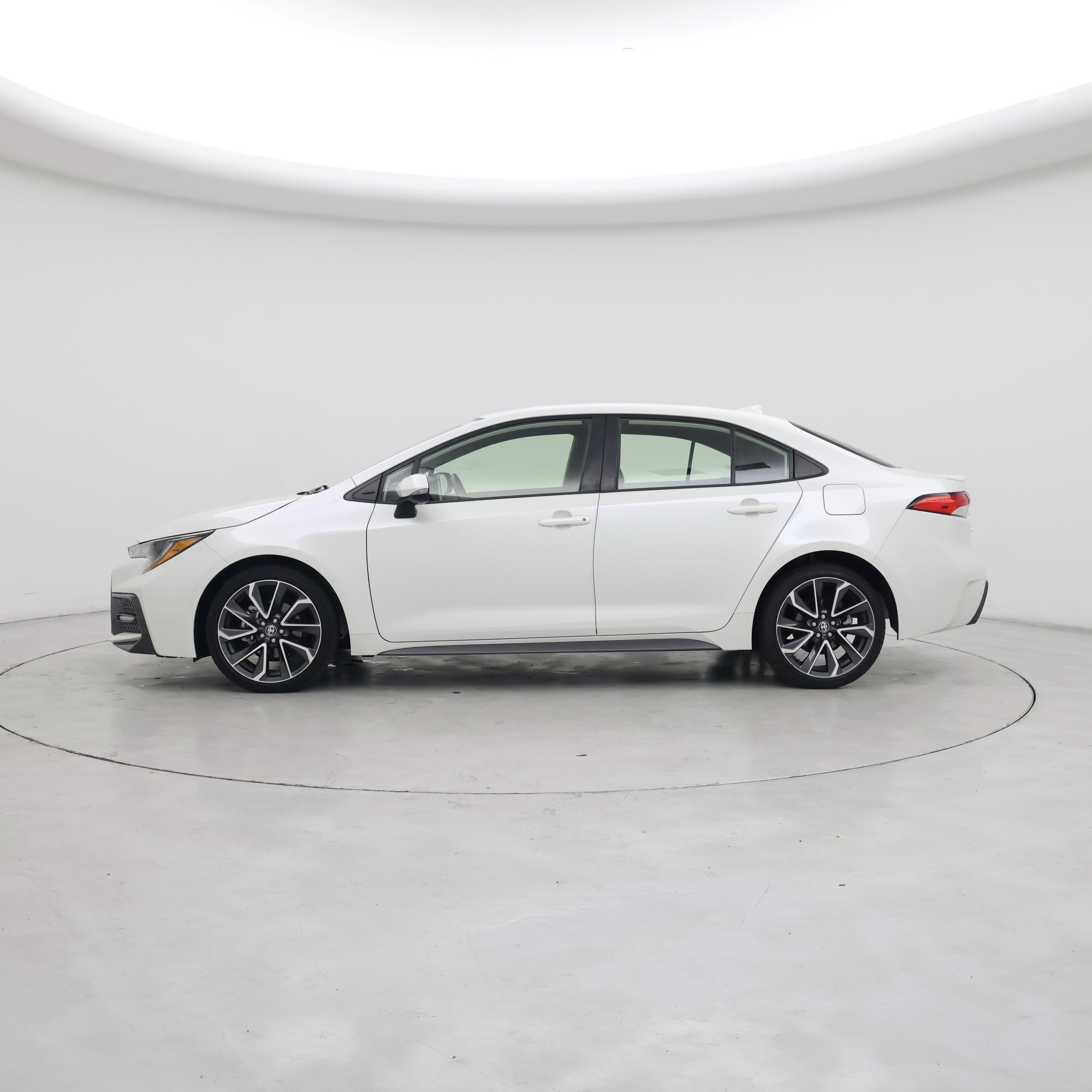 Thumbnail: 2020 Toyota Corolla - 3
