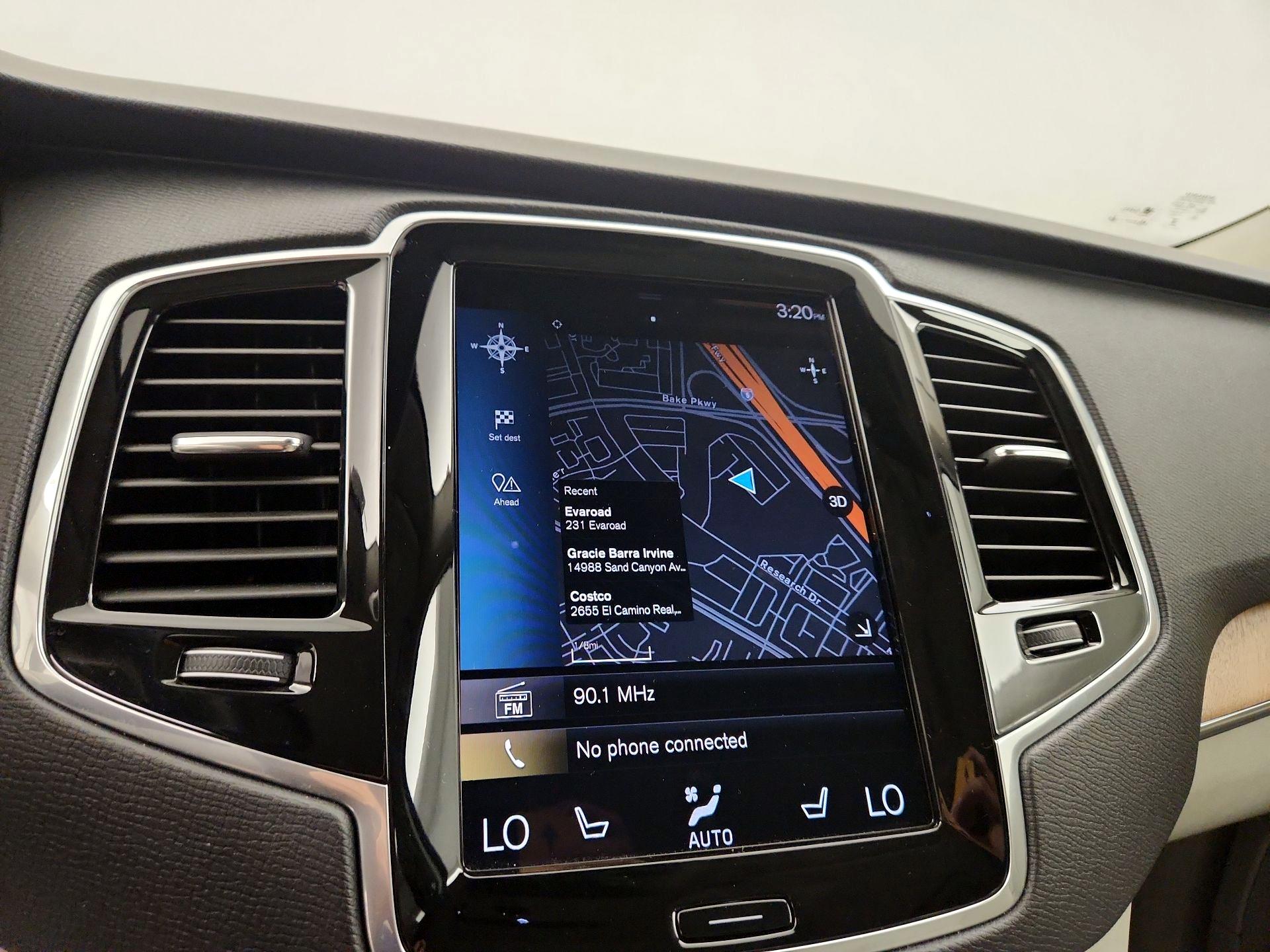 Thumbnail: 2021 Volvo XC90 - 14