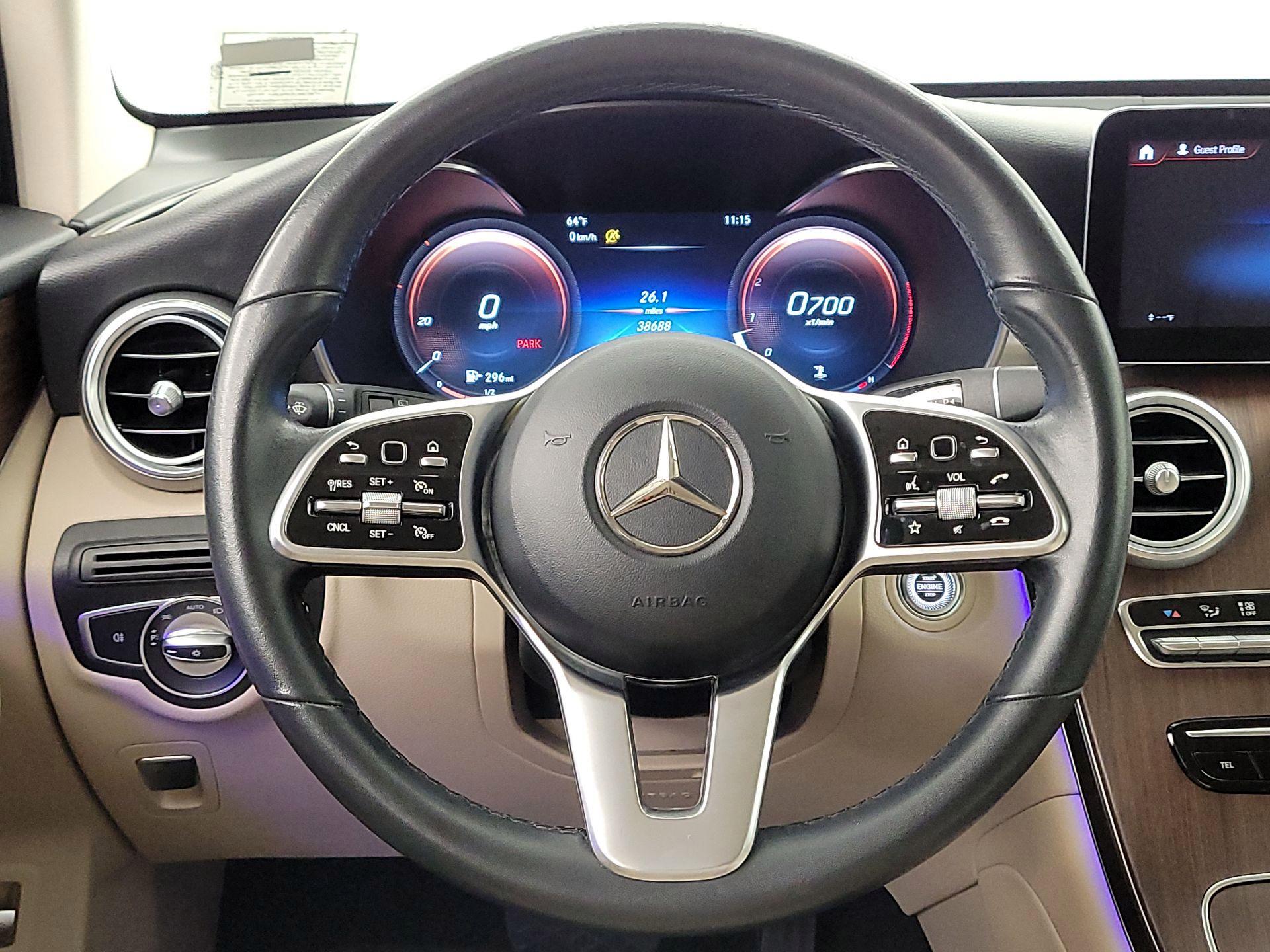 Thumbnail: 2022 Mercedes-Benz GLC - 10