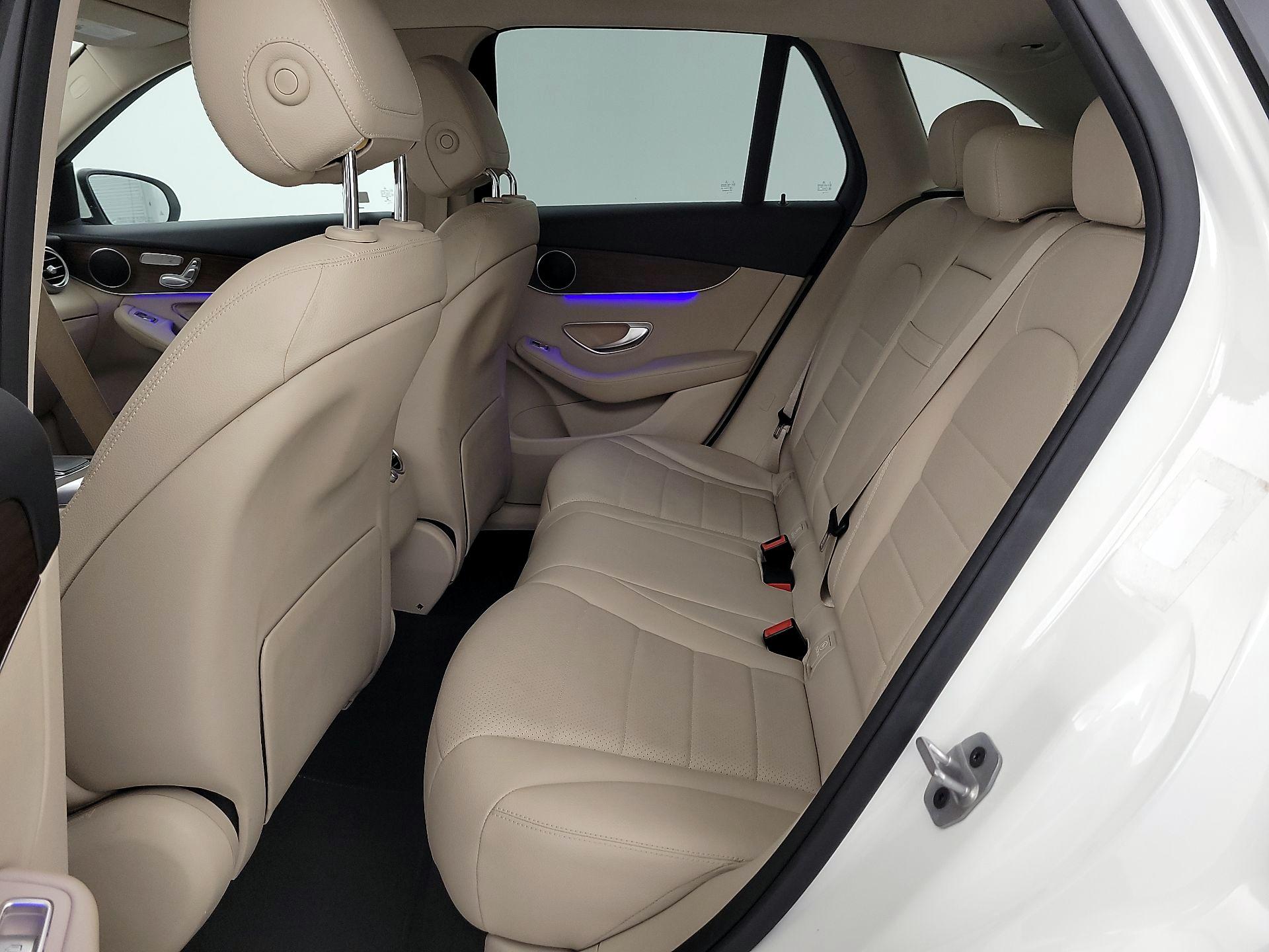 Thumbnail: 2022 Mercedes-Benz GLC - 19