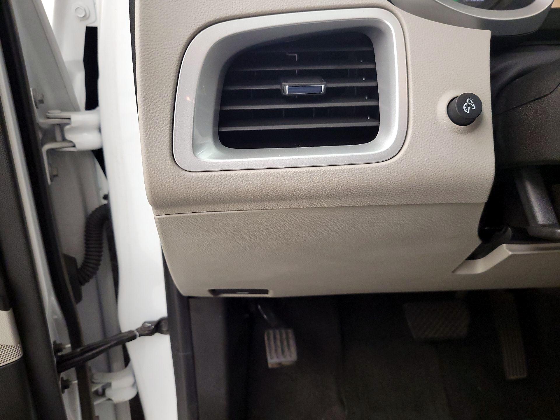 Thumbnail: 2014 Chevrolet Equinox - 13