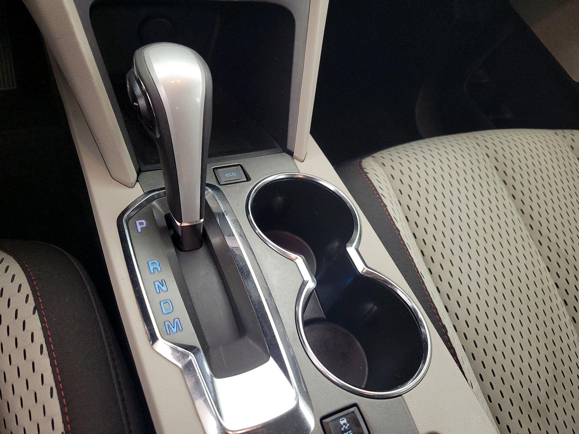 Thumbnail: 2014 Chevrolet Equinox - 16