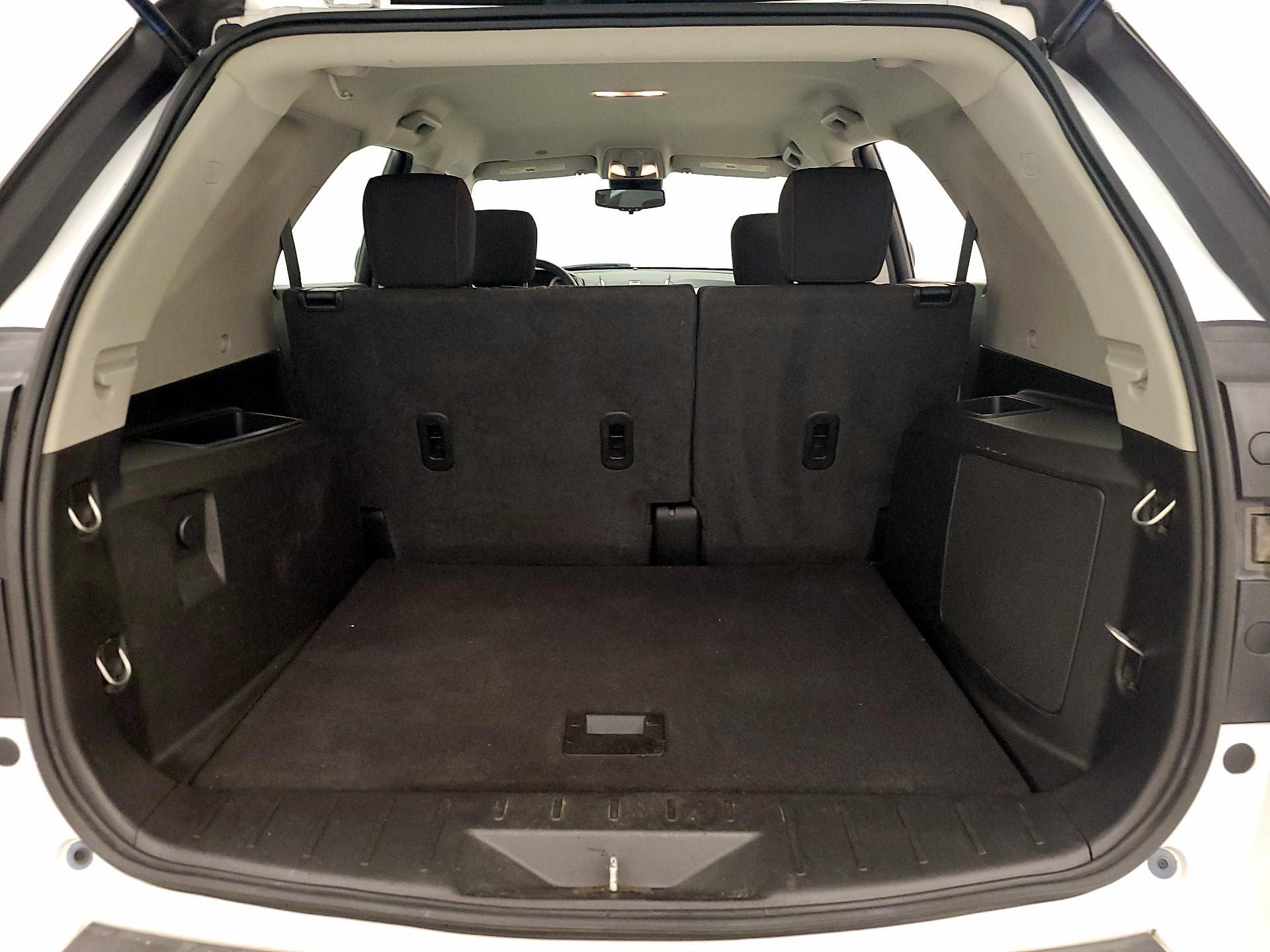 Thumbnail: 2014 Chevrolet Equinox - 19