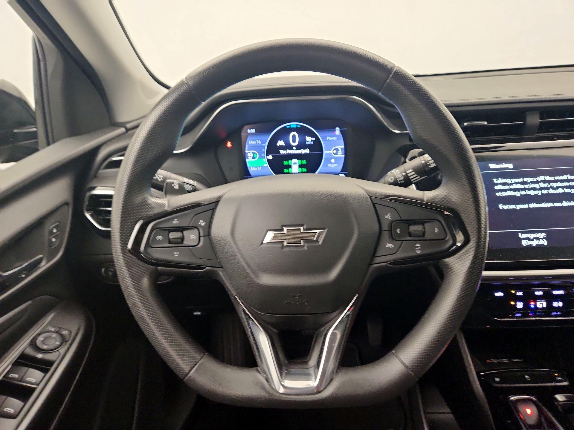 Thumbnail: 2023 Chevrolet Bolt EUV - 10