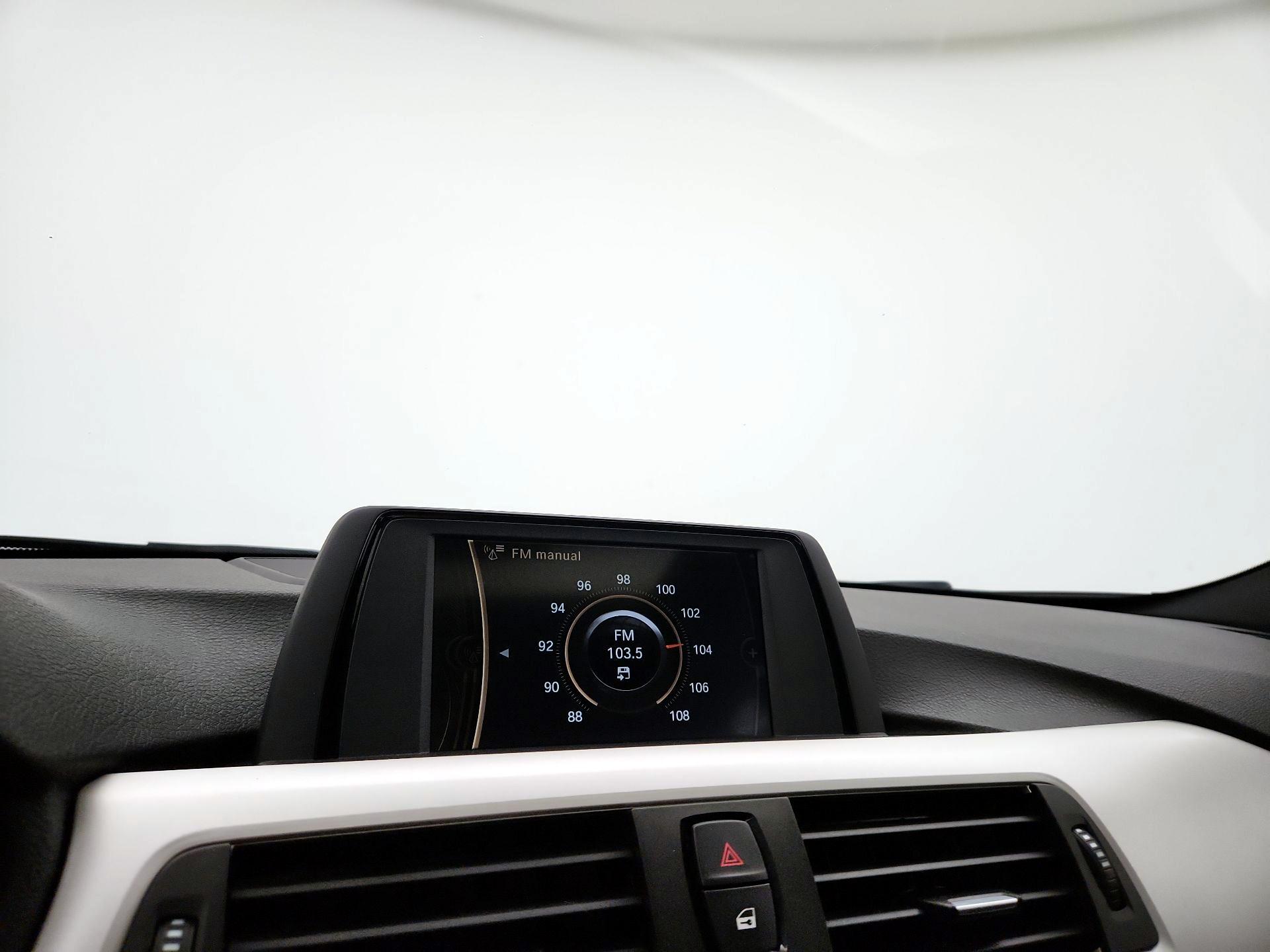 Thumbnail: 2014 BMW 3 Series - 14