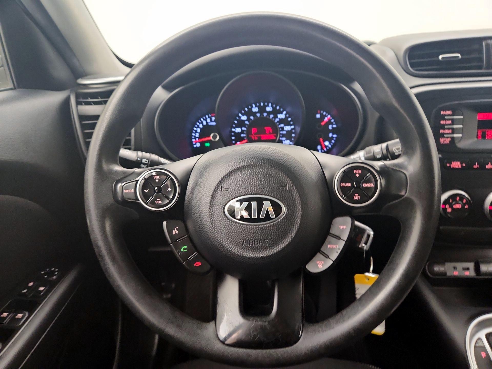 Thumbnail: 2014 Kia Soul - 10