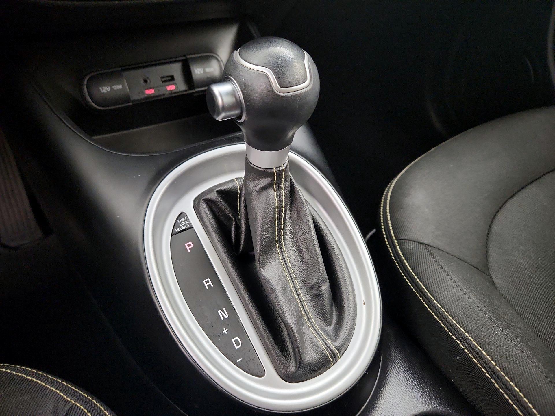 Thumbnail: 2014 Kia Soul - 16