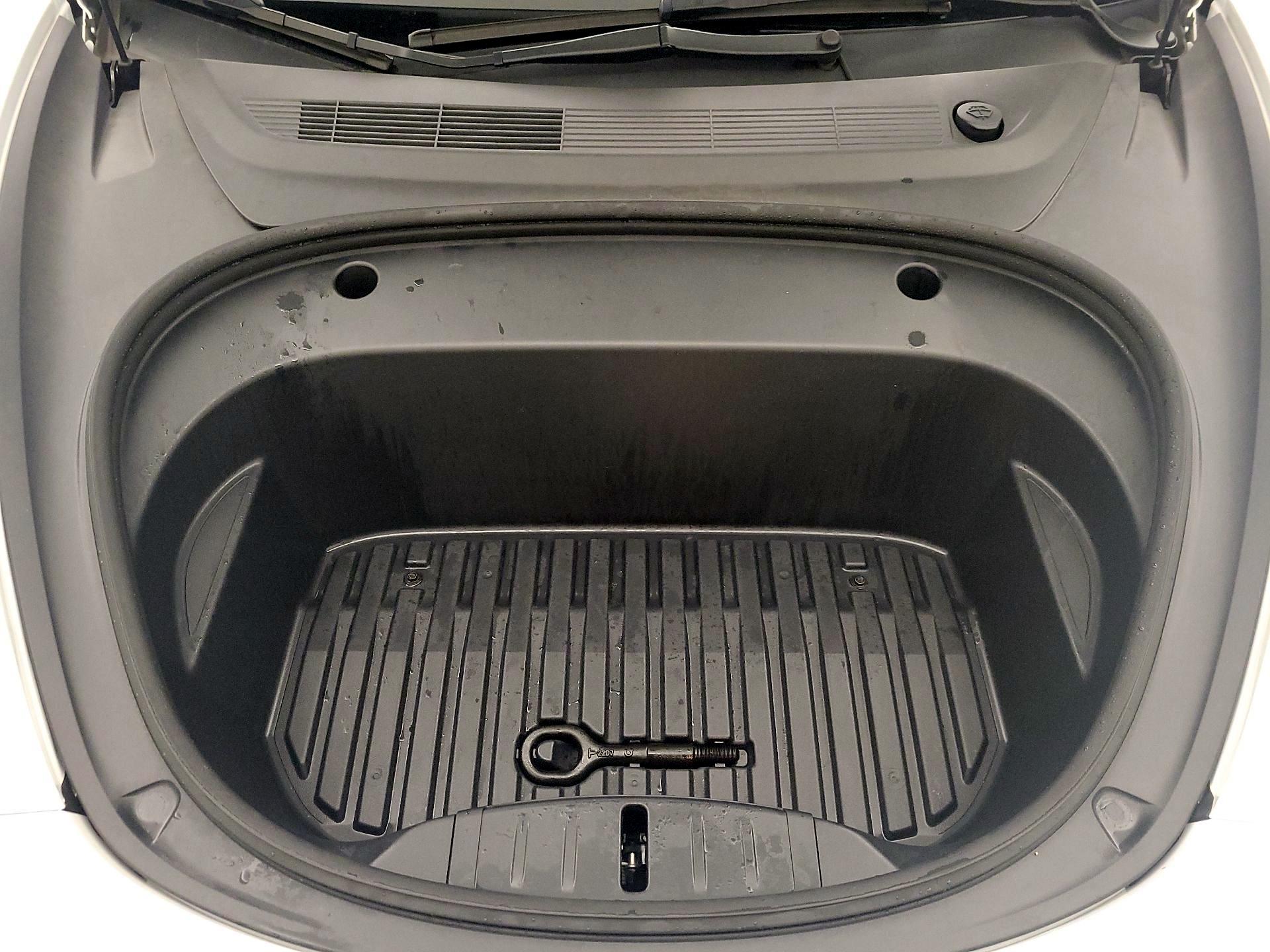 Thumbnail: 2023 Tesla Model 3 - 20