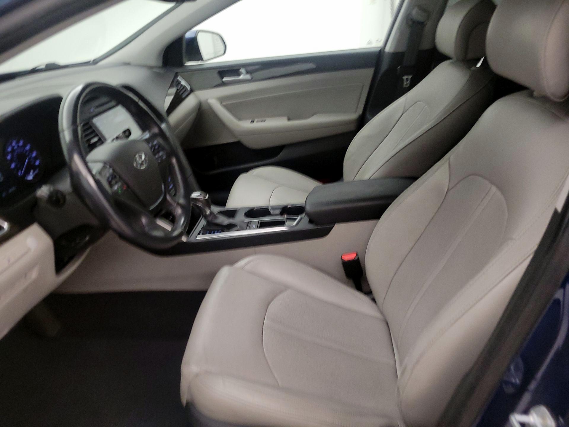 Thumbnail: 2017 Hyundai Sonata - 11