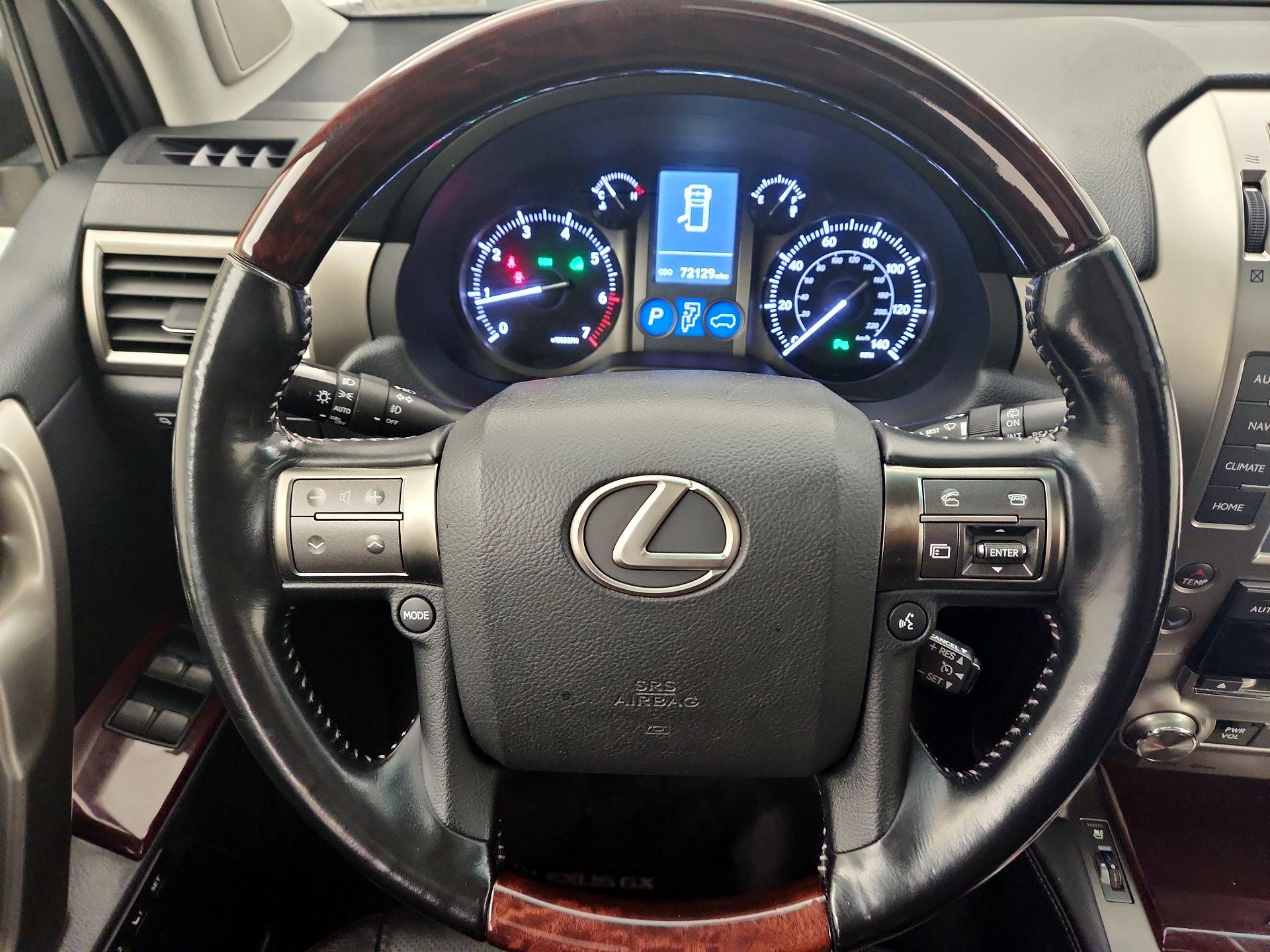 Thumbnail: 2017 Lexus GX - 10