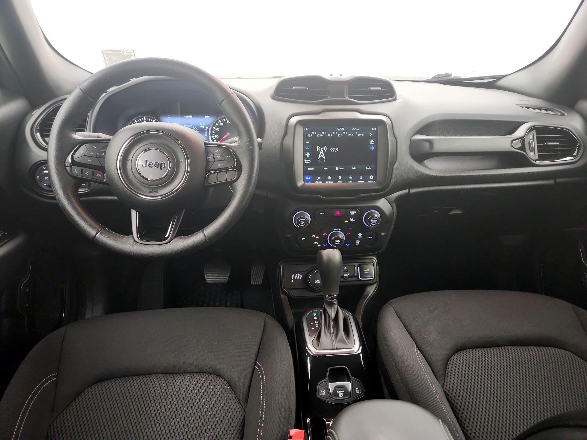 Thumbnail: 2022 Jeep Renegade - 9