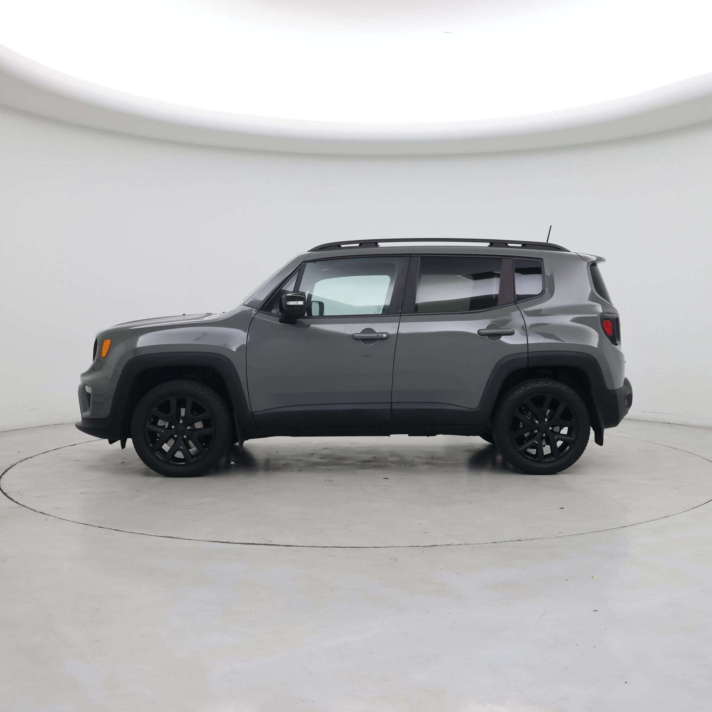 Thumbnail: 2022 Jeep Renegade - 3