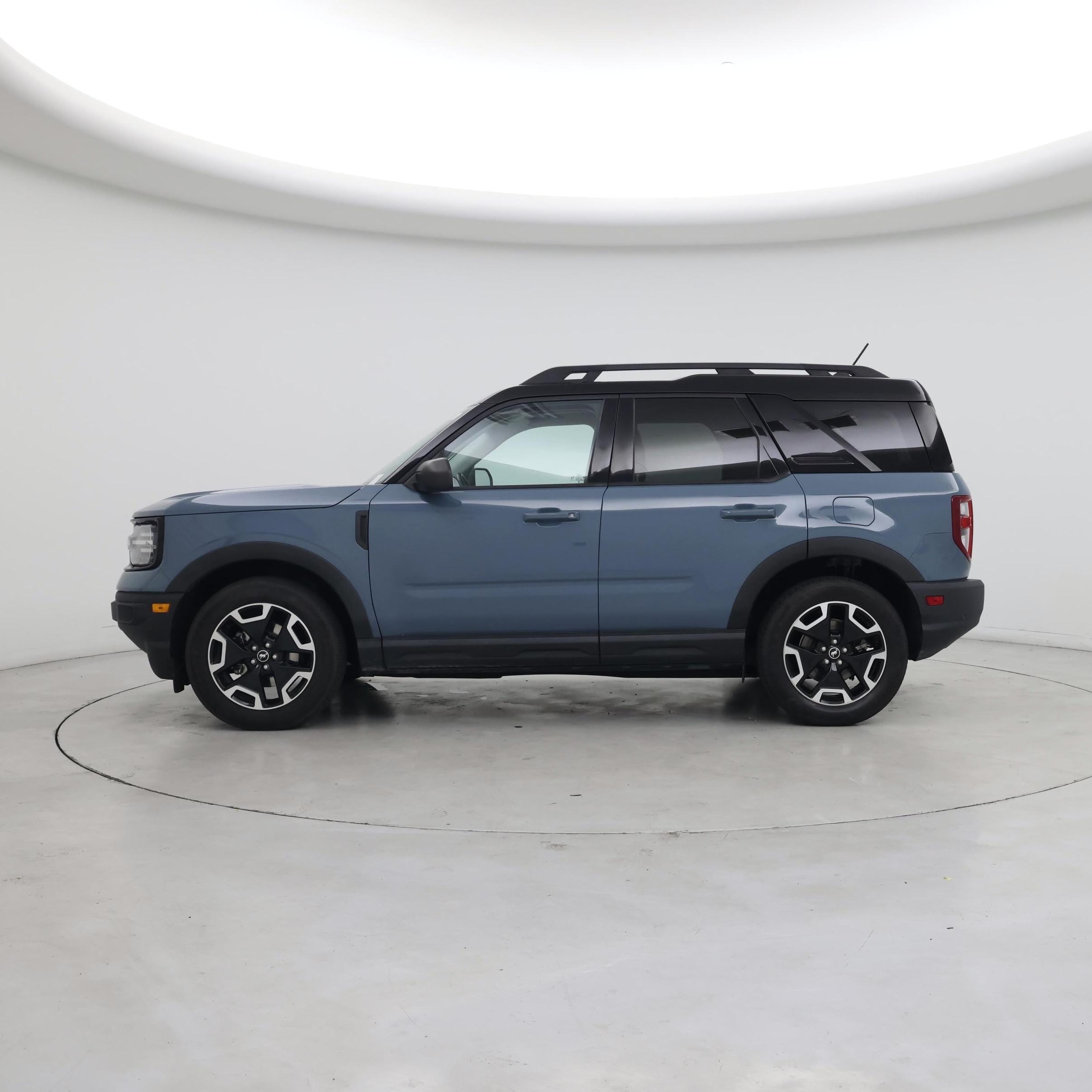 Thumbnail: 2025 Ford Bronco Sport - 3