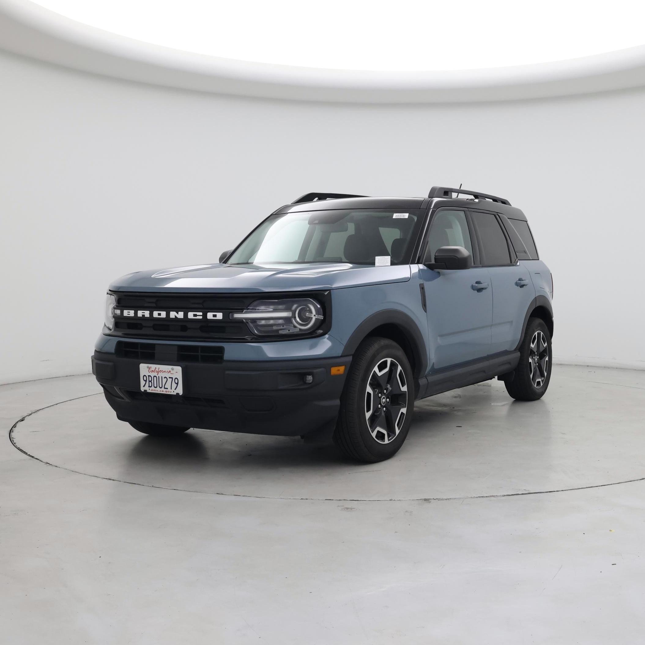 Thumbnail: 2025 Ford Bronco Sport - 4