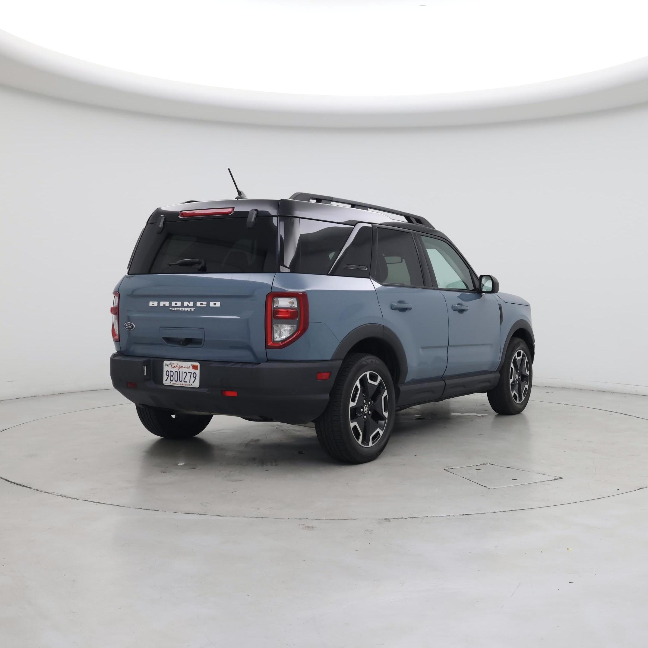 Thumbnail: 2025 Ford Bronco Sport - 8