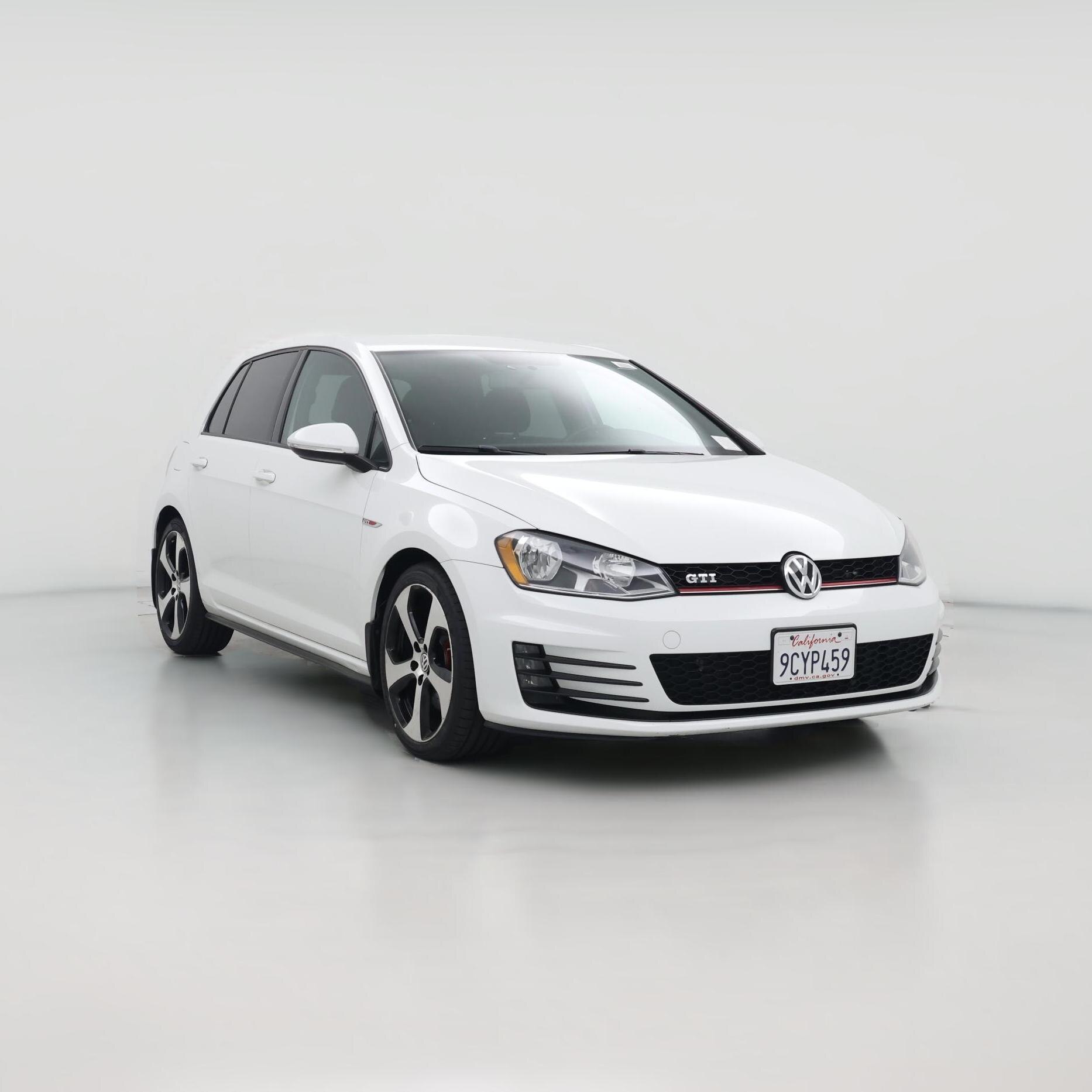 Thumbnail: 2016 Volkswagen Golf - 1