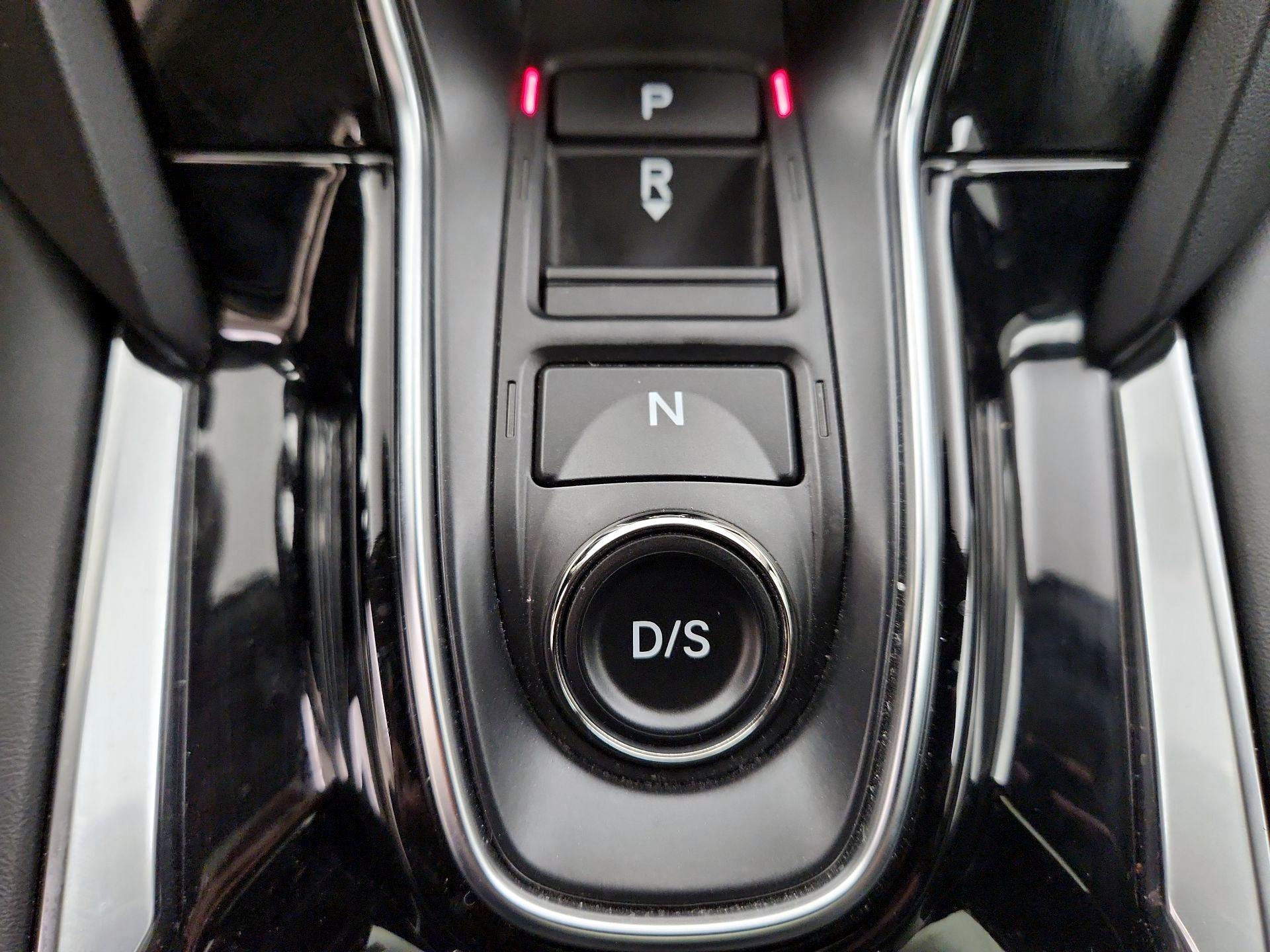 Thumbnail: 2021 Acura RDX - 18