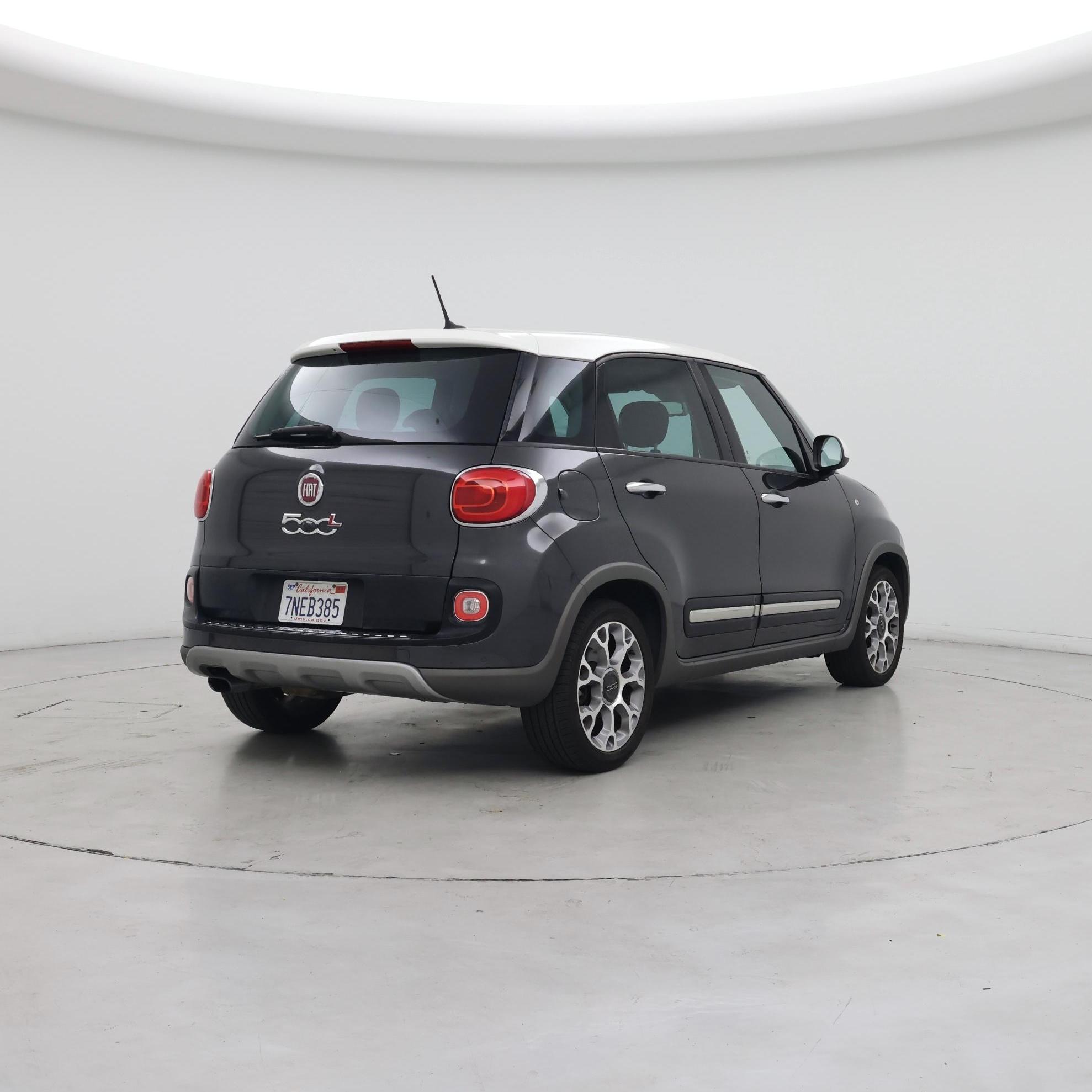 Thumbnail: 2015 Fiat 500L - 8