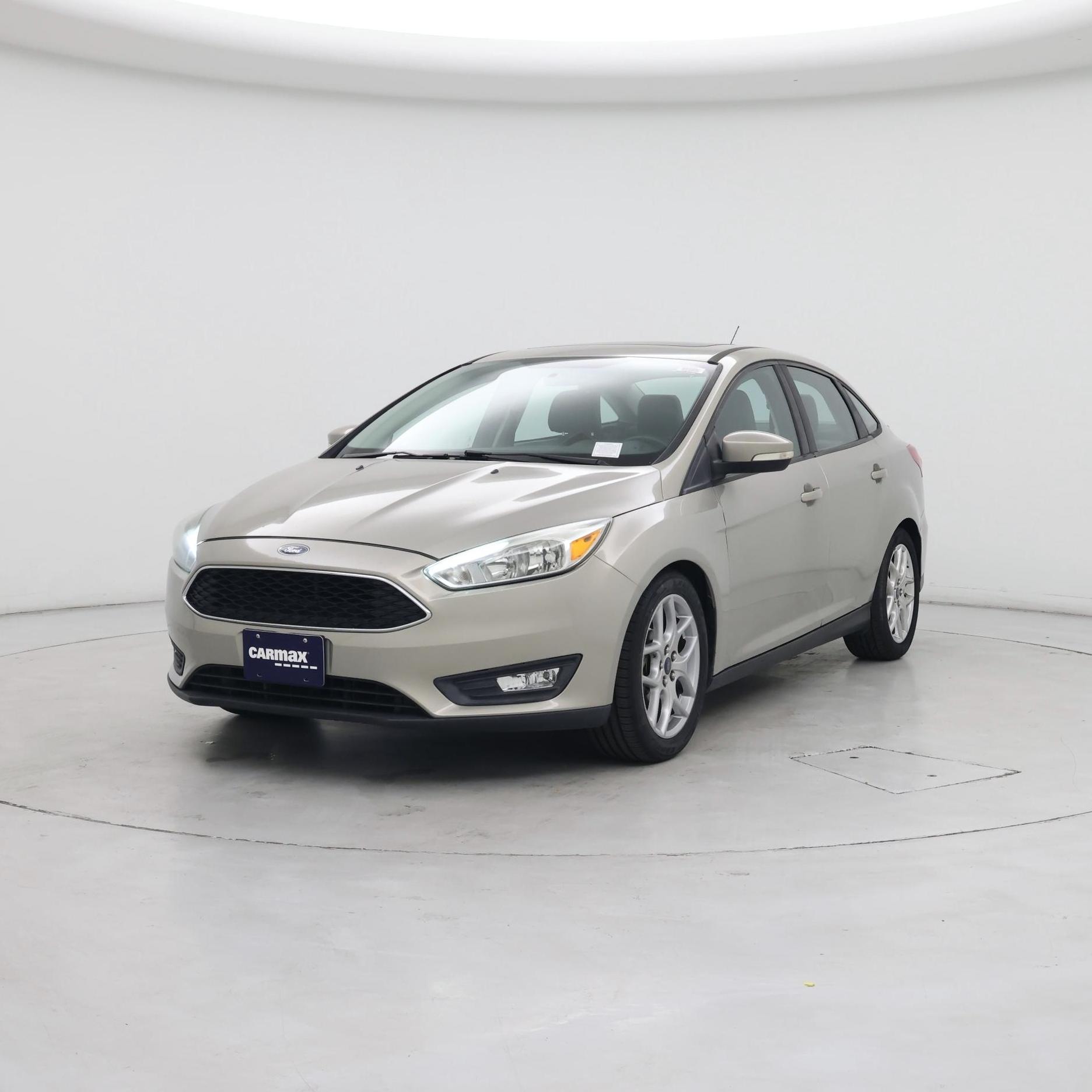 Thumbnail: 2015 Ford Focus - 4