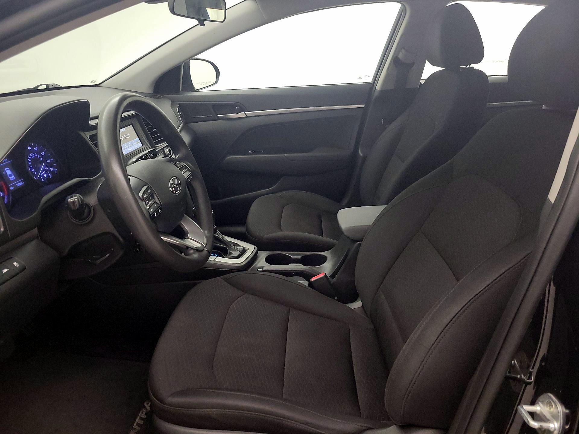 Thumbnail: 2020 Hyundai Elantra - 11