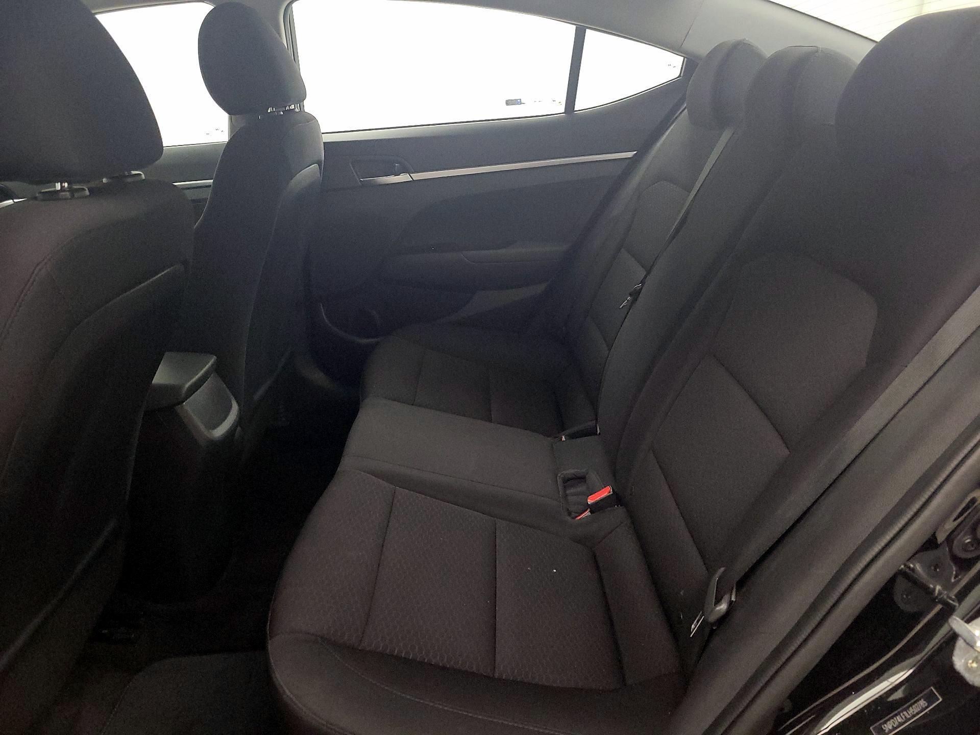 Thumbnail: 2020 Hyundai Elantra - 19