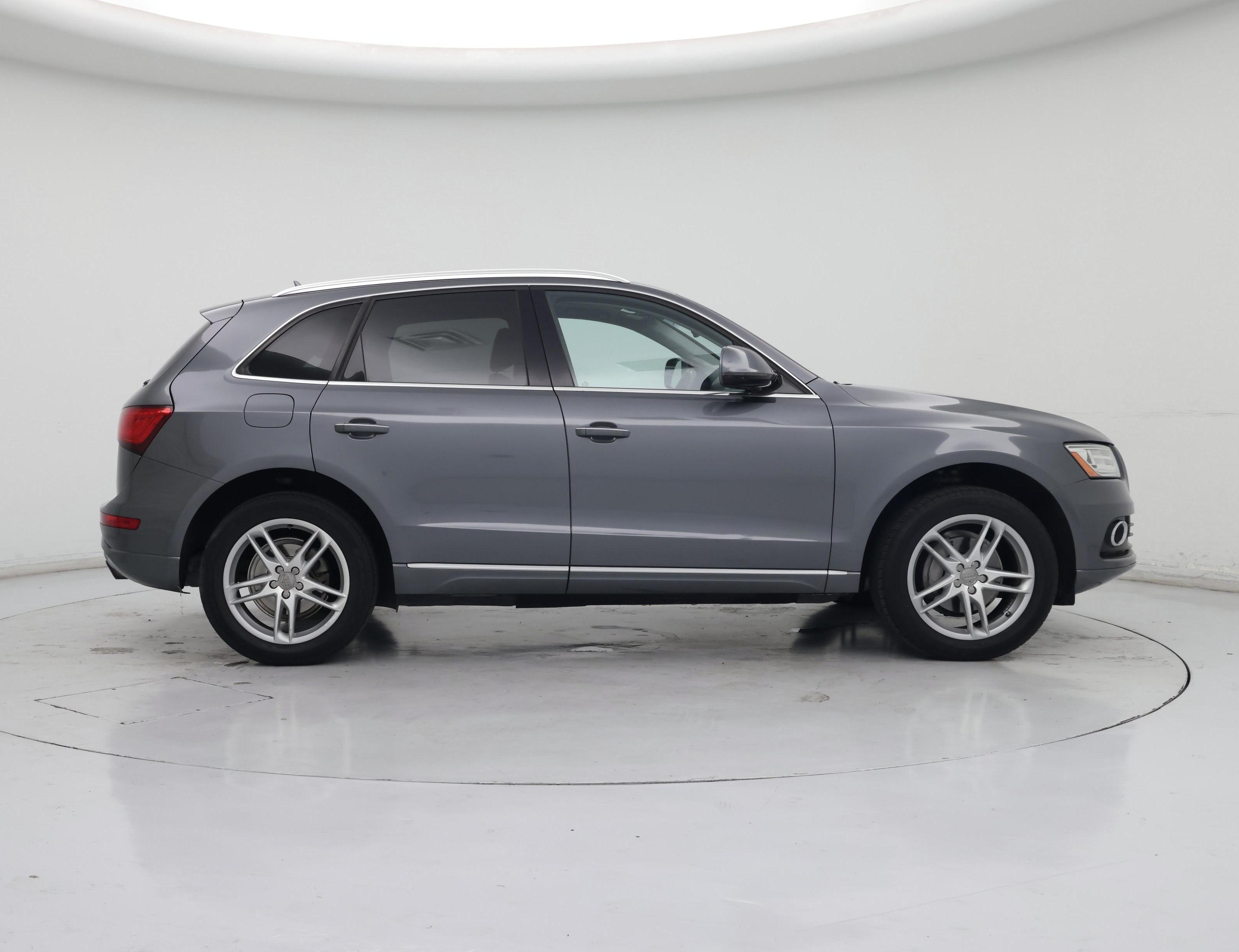 Thumbnail: 2017 Audi Q5 - 7