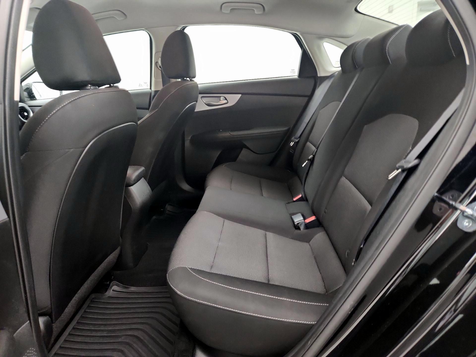 Thumbnail: 2023 Kia Forte - 19
