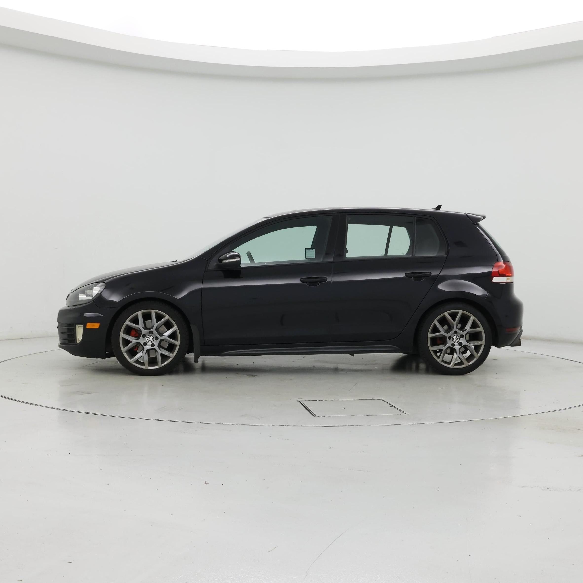 Thumbnail: 2014 Volkswagen Golf - 3