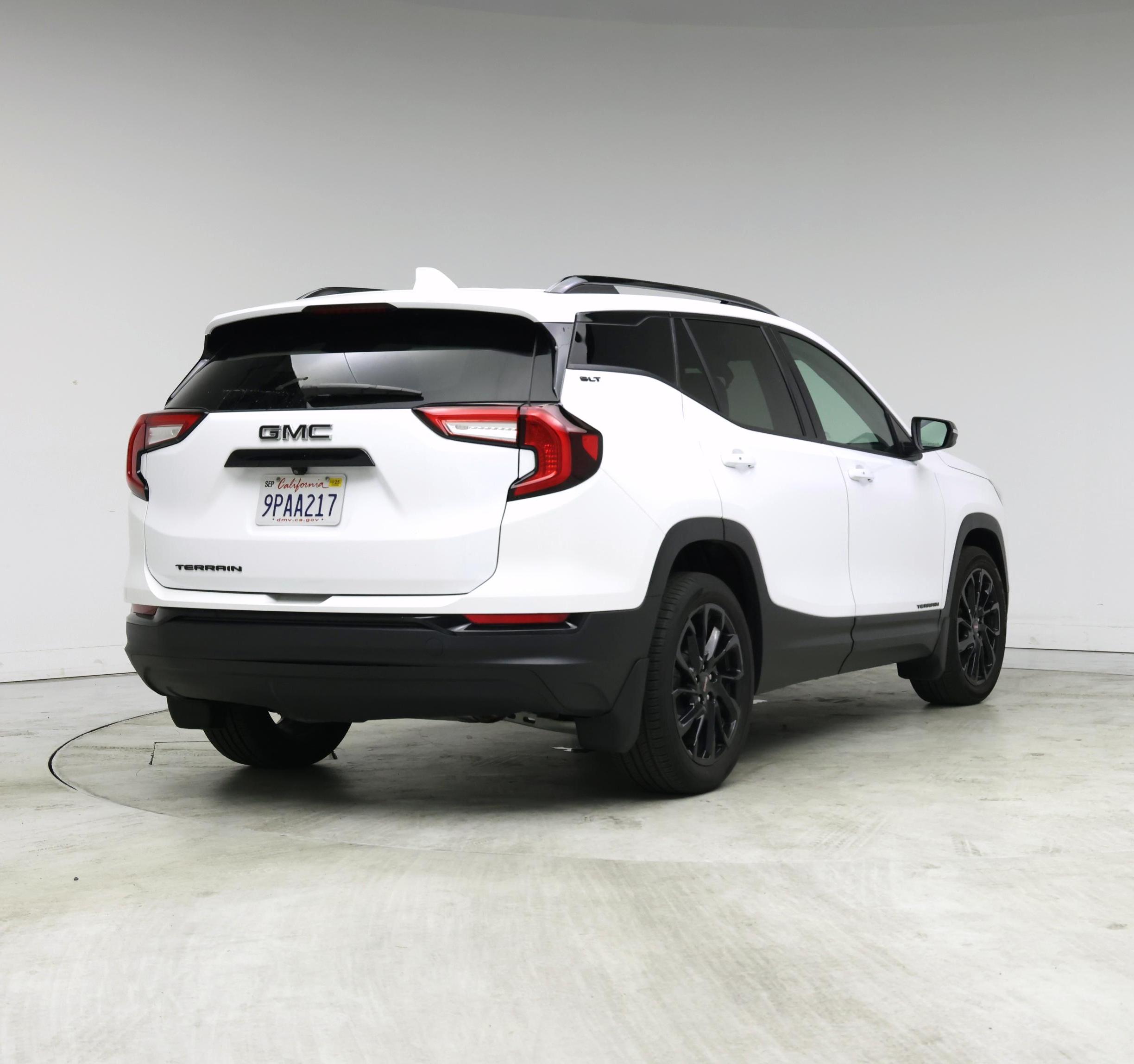 Thumbnail: 2024 GMC Terrain - 8