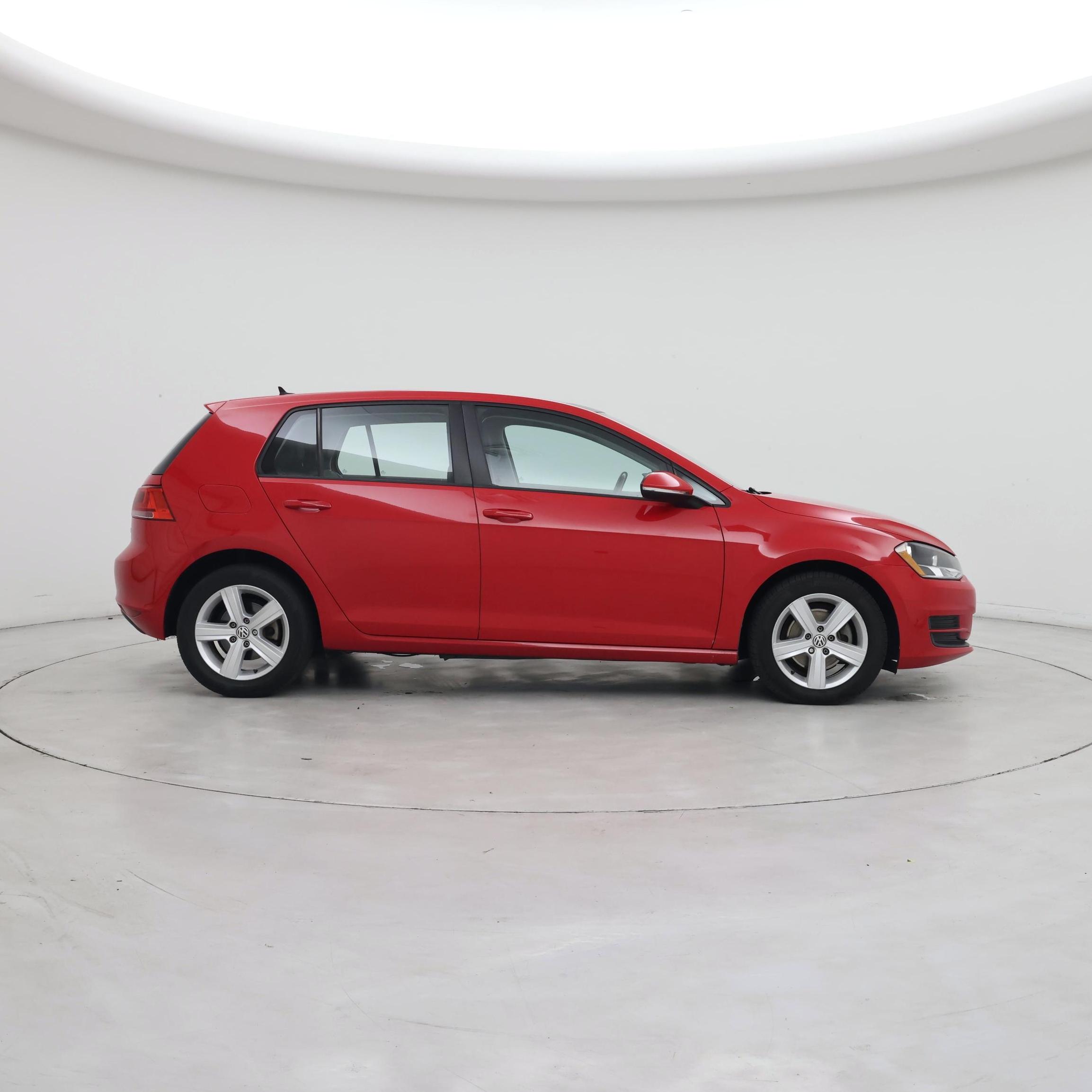 Thumbnail: 2017 Volkswagen Golf - 7