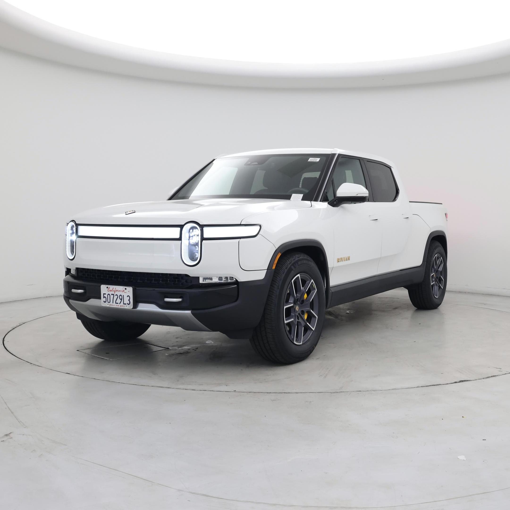 Thumbnail: 2022 Rivian R1T - 4