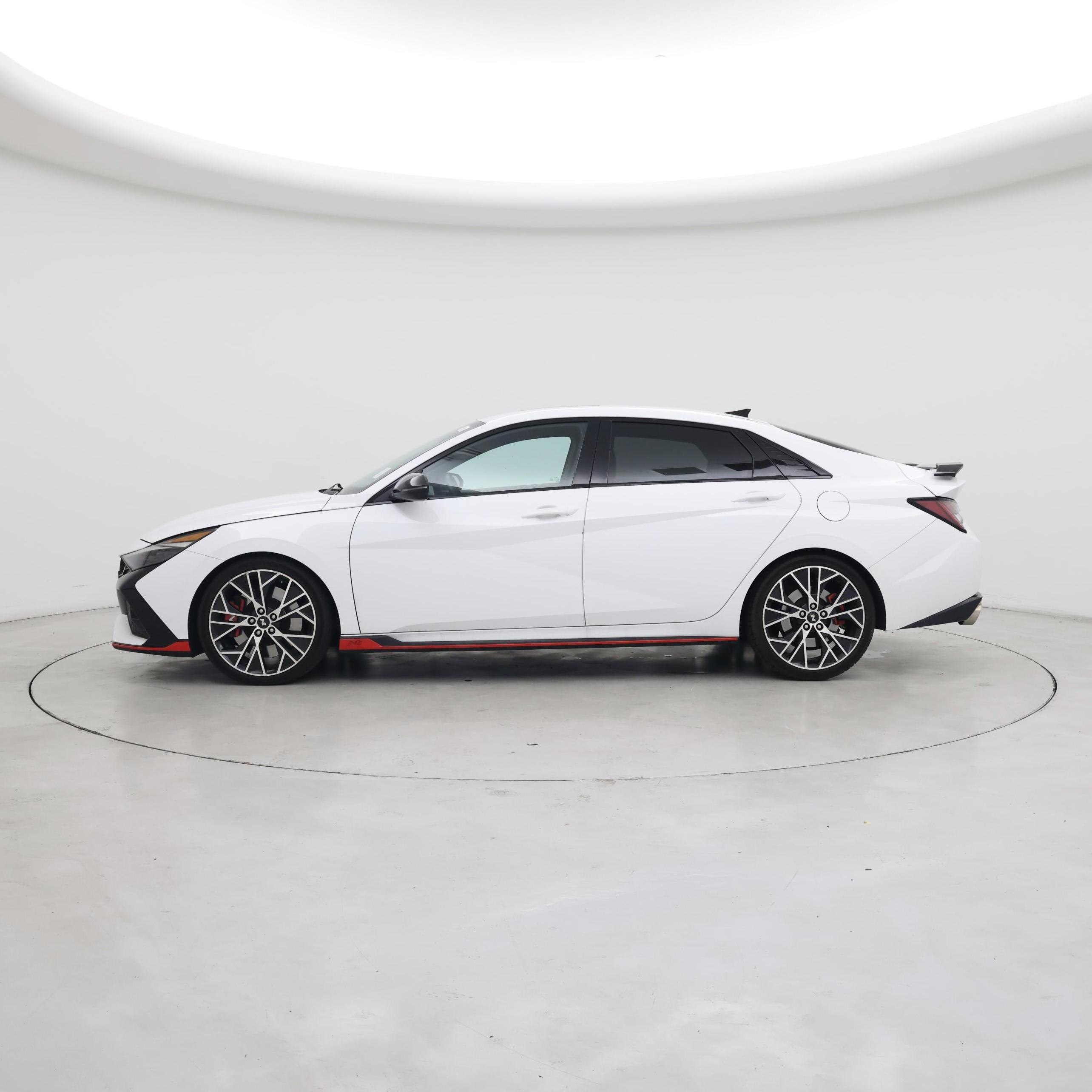 Thumbnail: 2022 Hyundai Elantra - 3