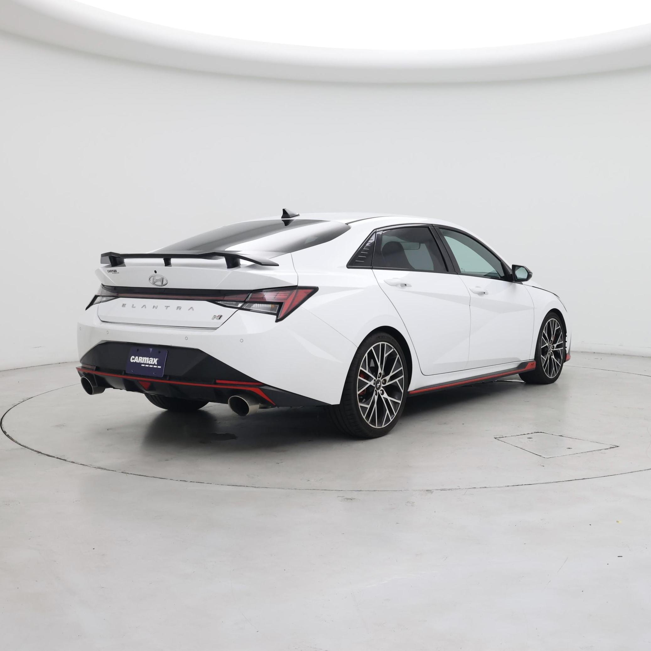 Thumbnail: 2022 Hyundai Elantra - 8