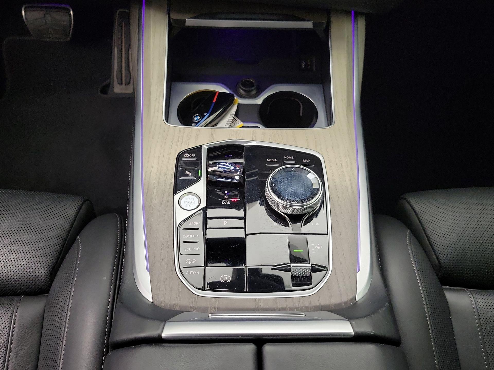 Thumbnail: 2023 BMW X7 - 18