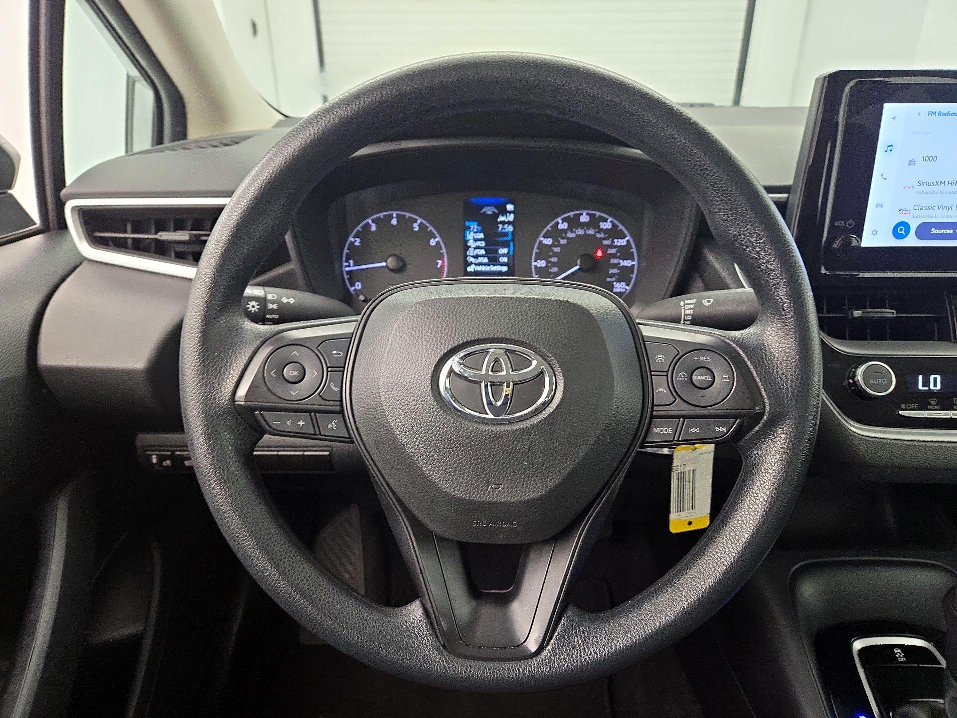 Thumbnail: 2024 Toyota Corolla - 10