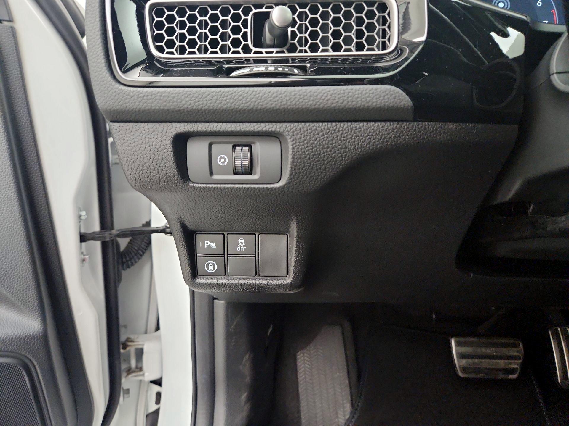 Thumbnail: 2023 Honda Civic - 13