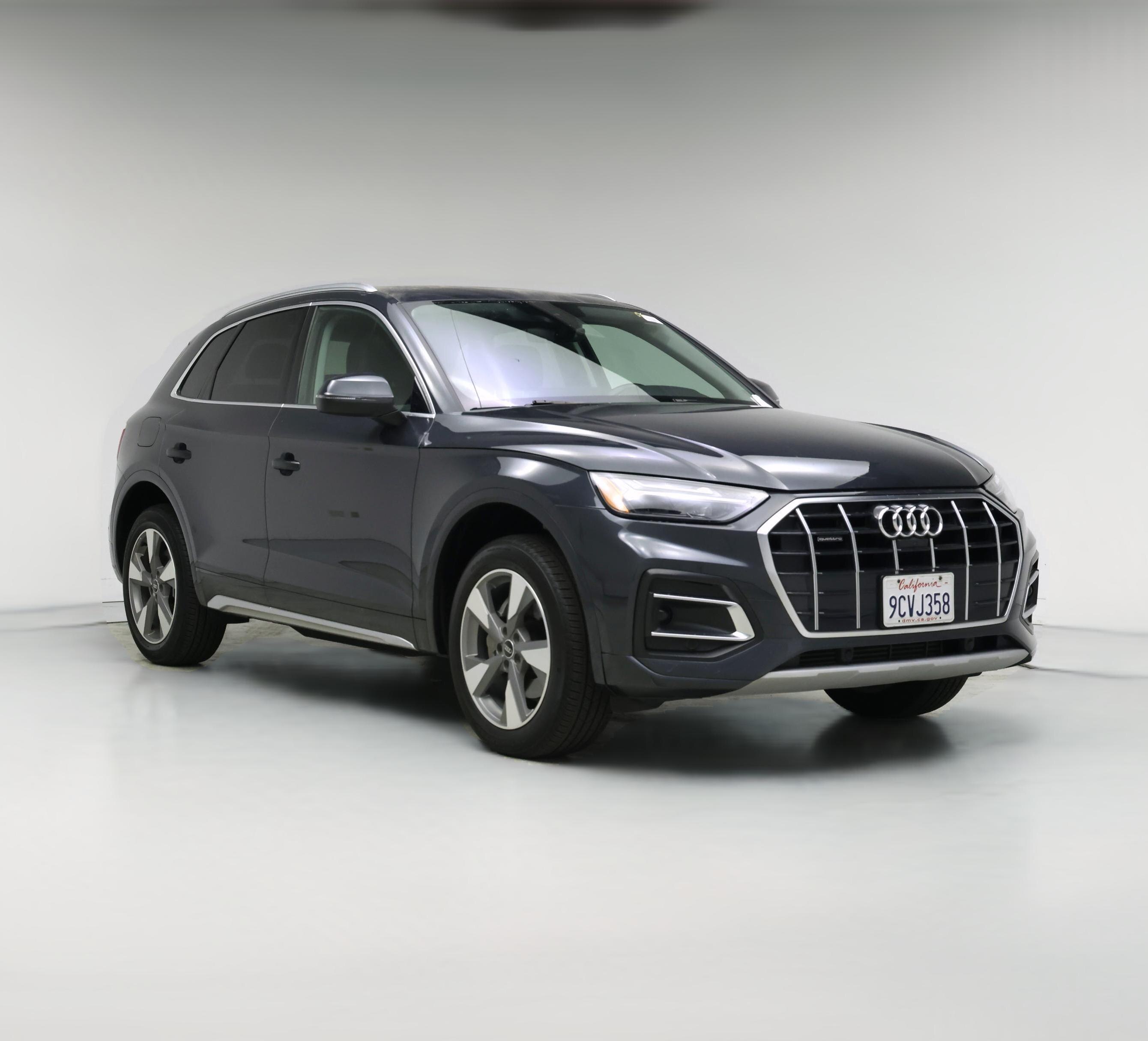 Thumbnail: 2022 Audi Q5 - 1