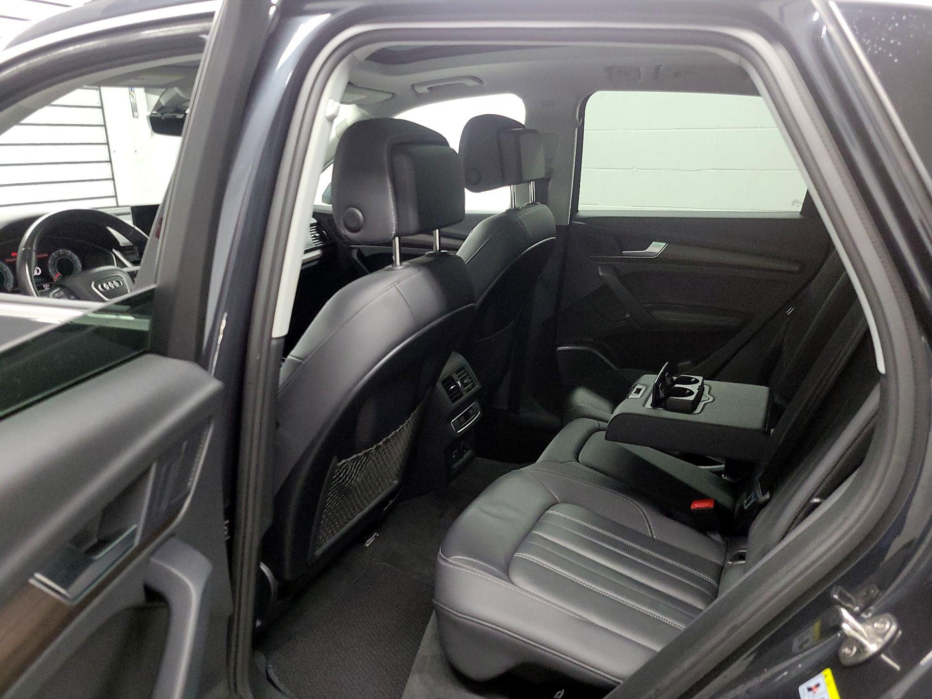 Thumbnail: 2022 Audi Q5 - 19