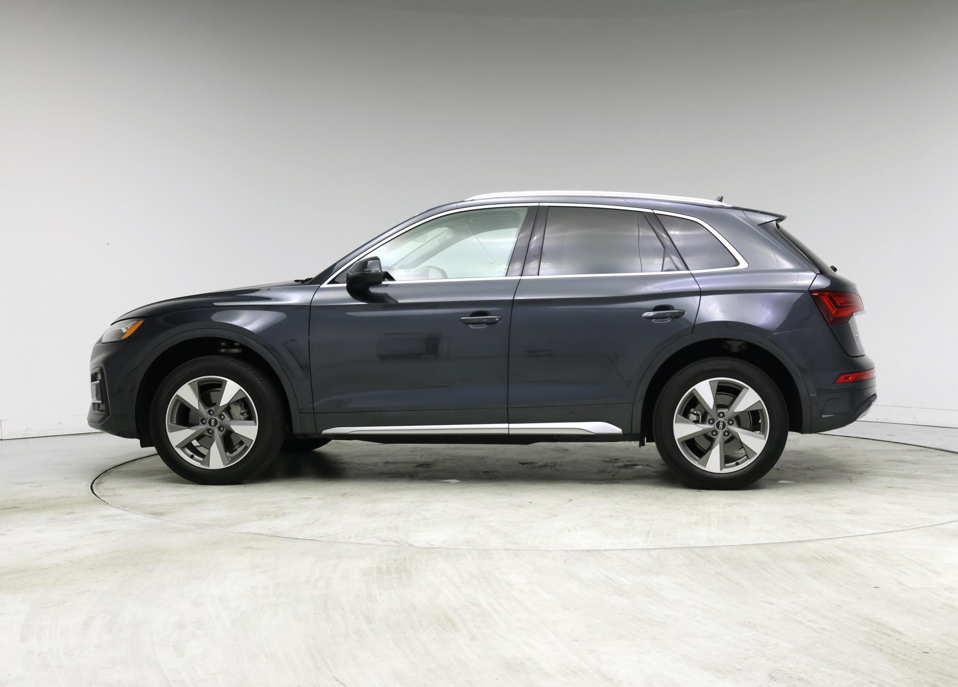 Thumbnail: 2022 Audi Q5 - 3