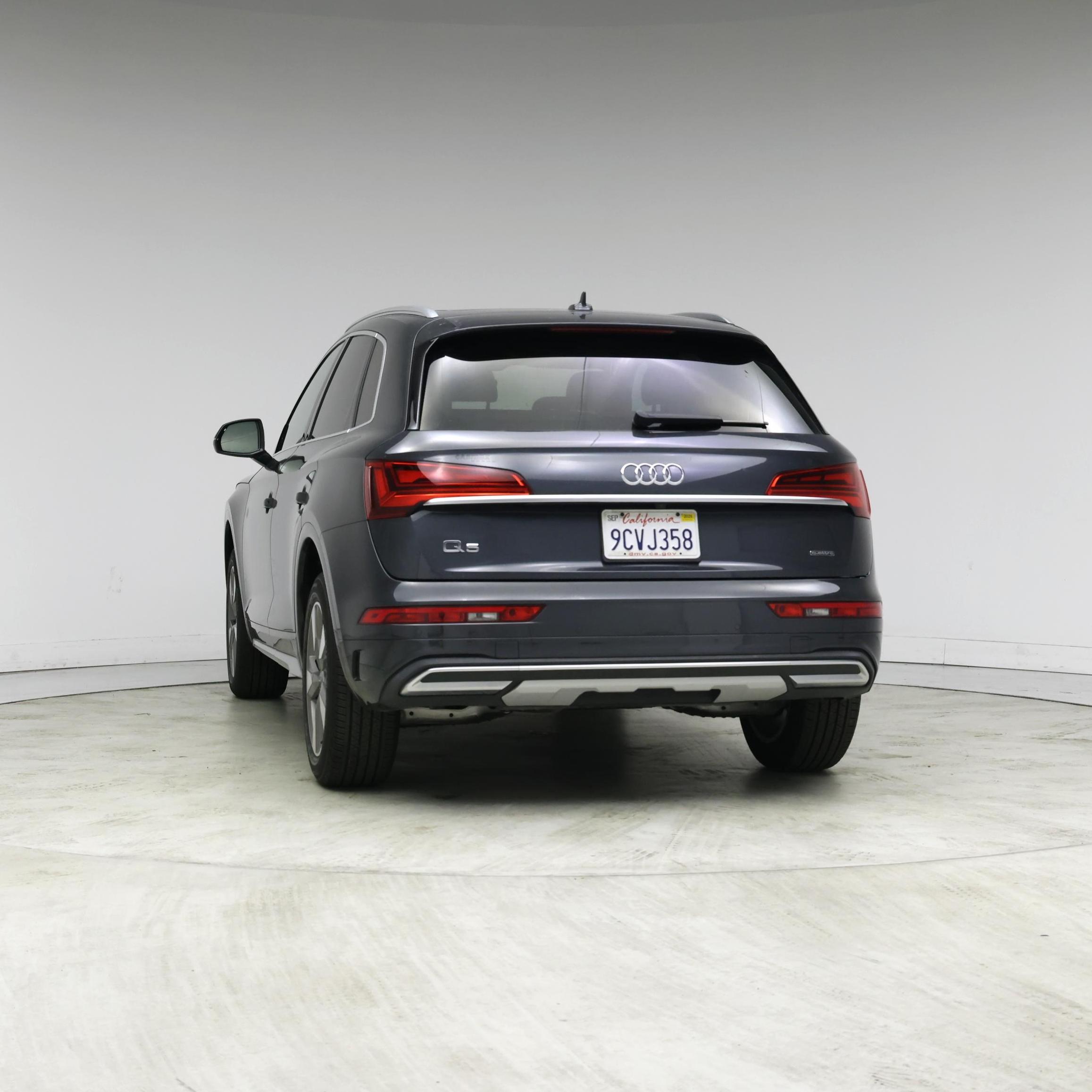 Thumbnail: 2022 Audi Q5 - 6
