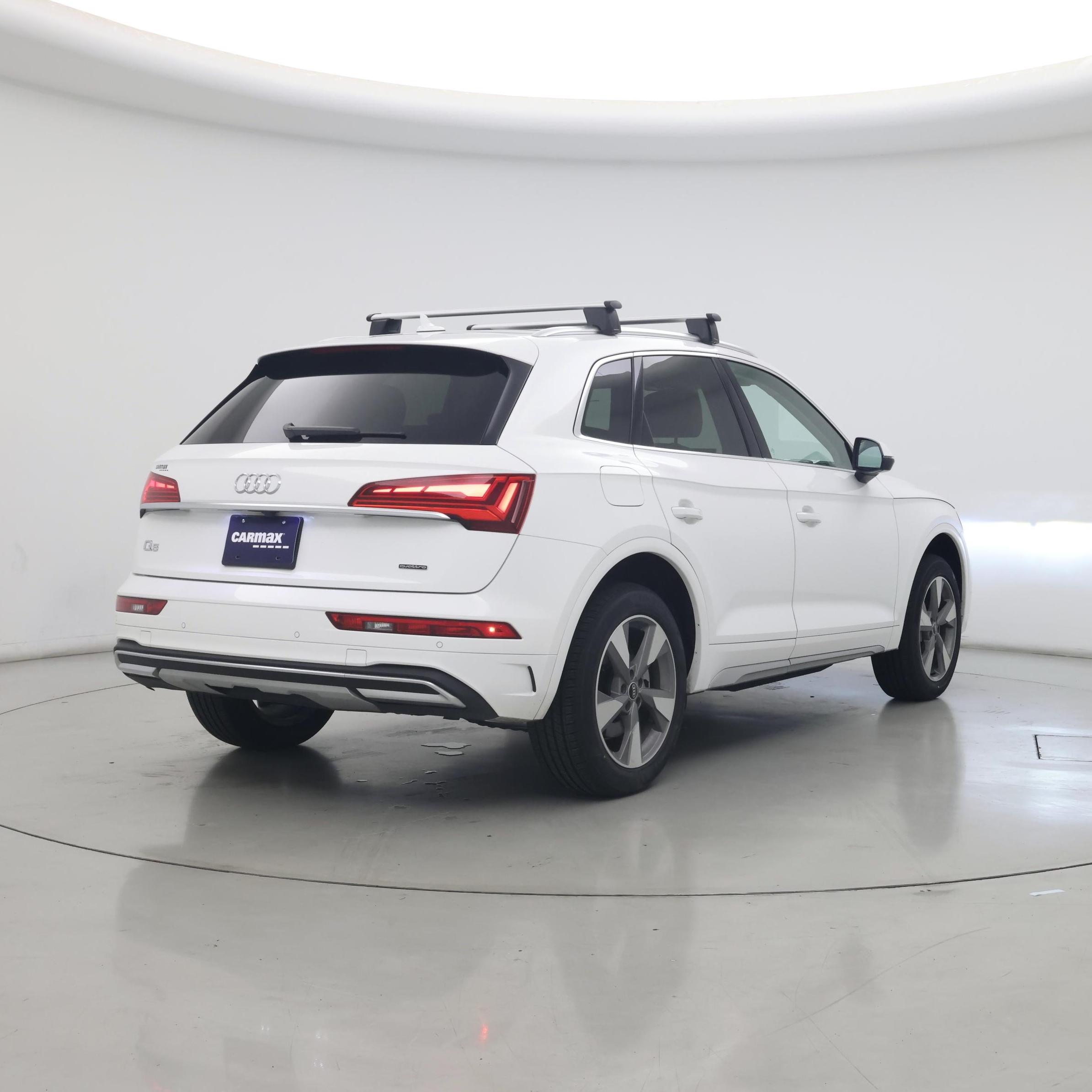 Thumbnail: 2023 Audi Q5 - 8
