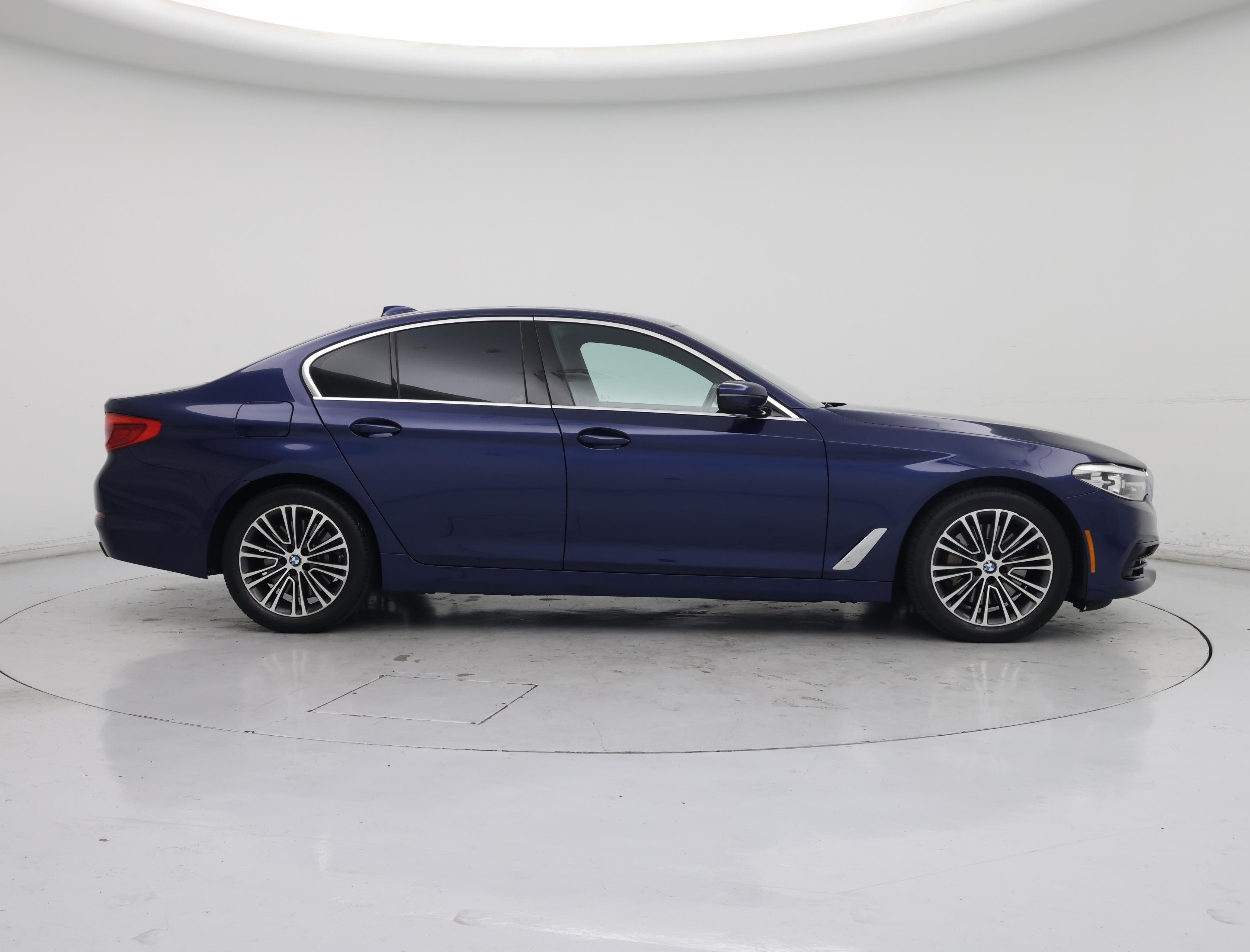 Thumbnail: 2019 BMW 5 Series - 7