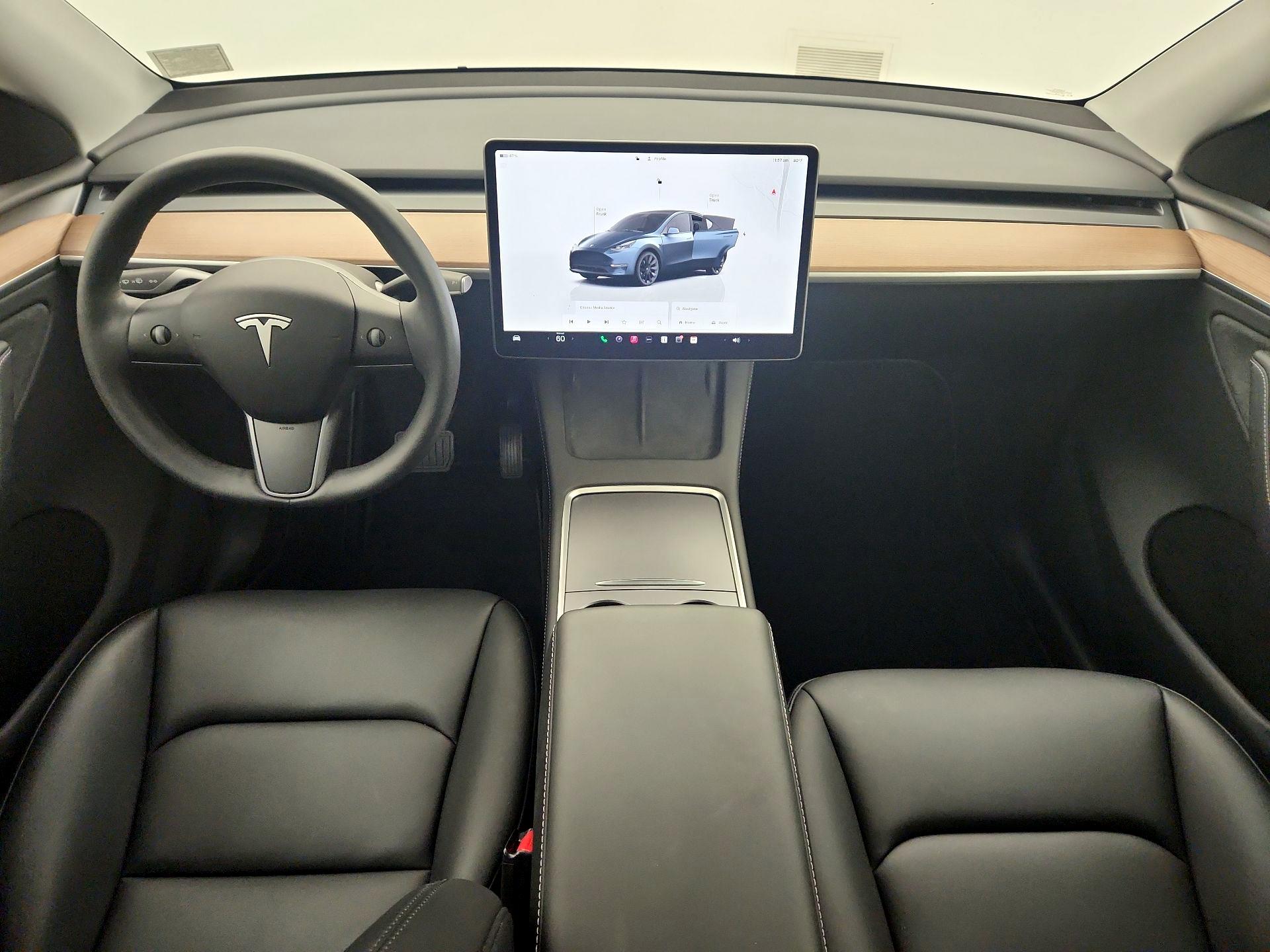Thumbnail: 2024 Tesla Model Y - 9