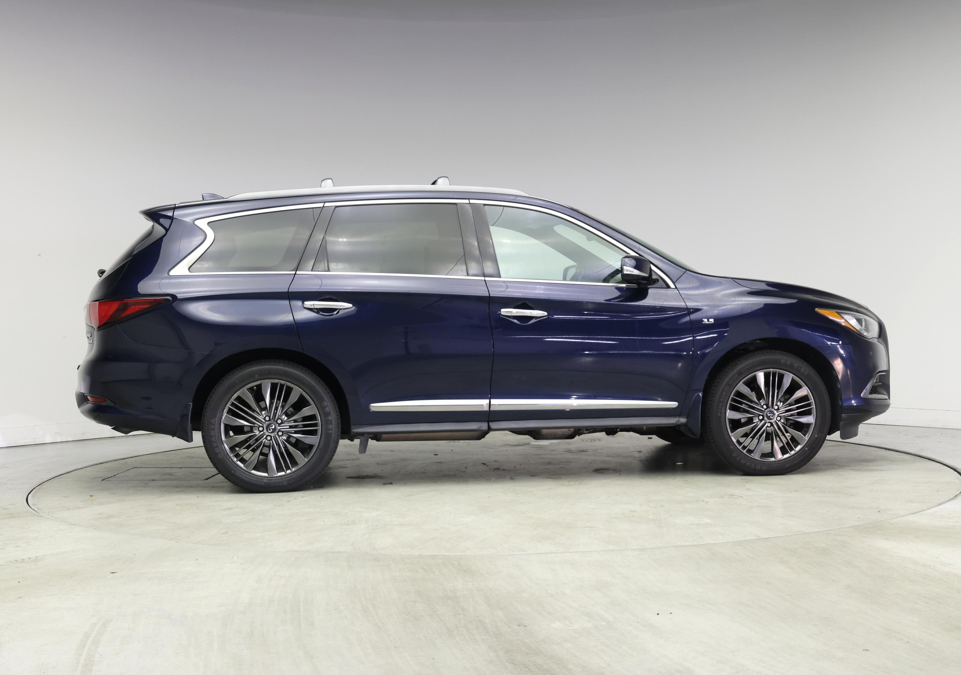 Thumbnail: 2019 INFINITI QX60 - 7
