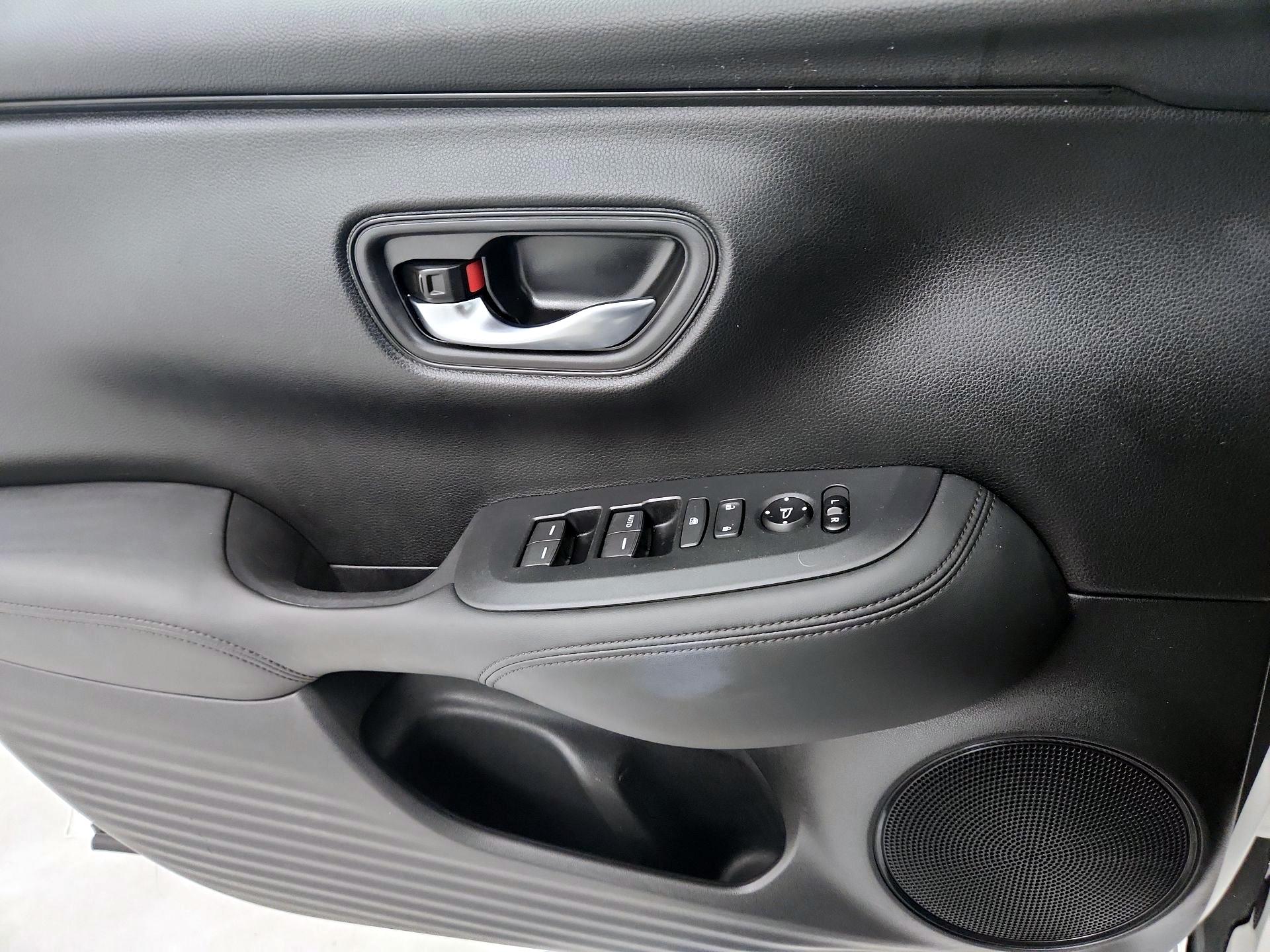 Thumbnail: 2023 Honda HR-V - 12