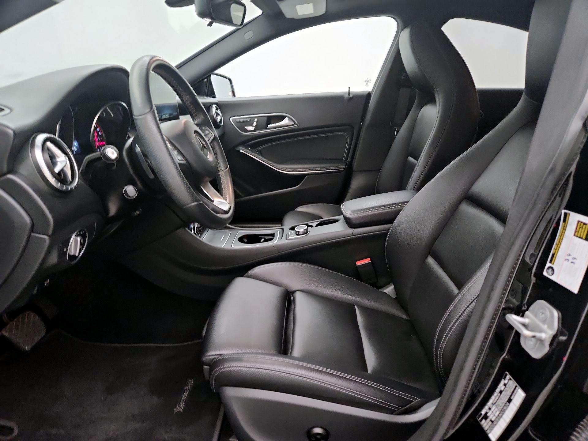 Thumbnail: 2018 Mercedes-Benz CLA - 11