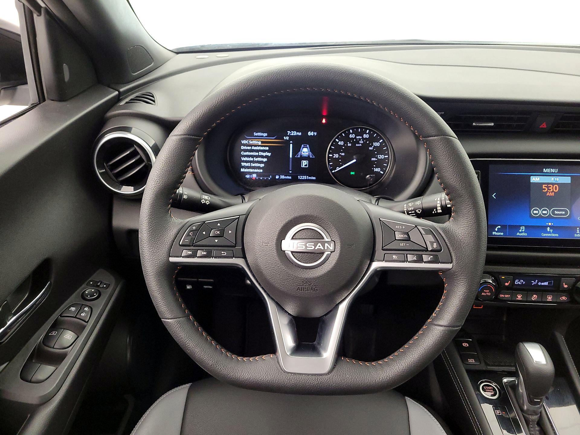 Thumbnail: 2023 Nissan Kicks - 10