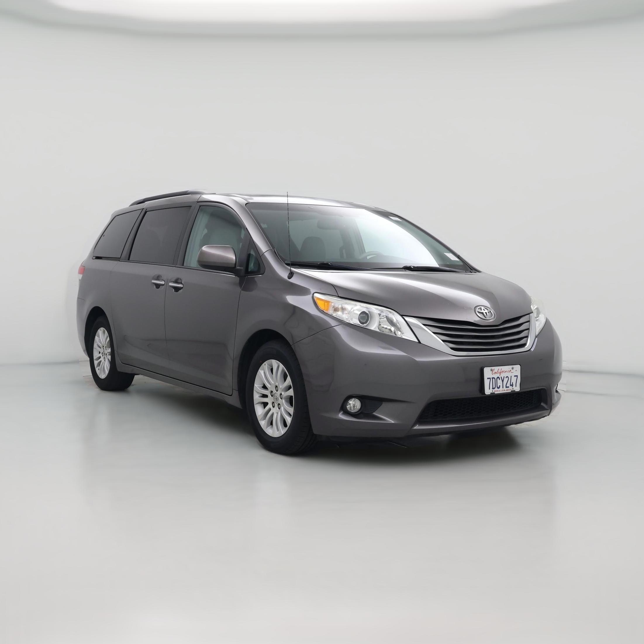 Thumbnail: 2014 Toyota Sienna - 1