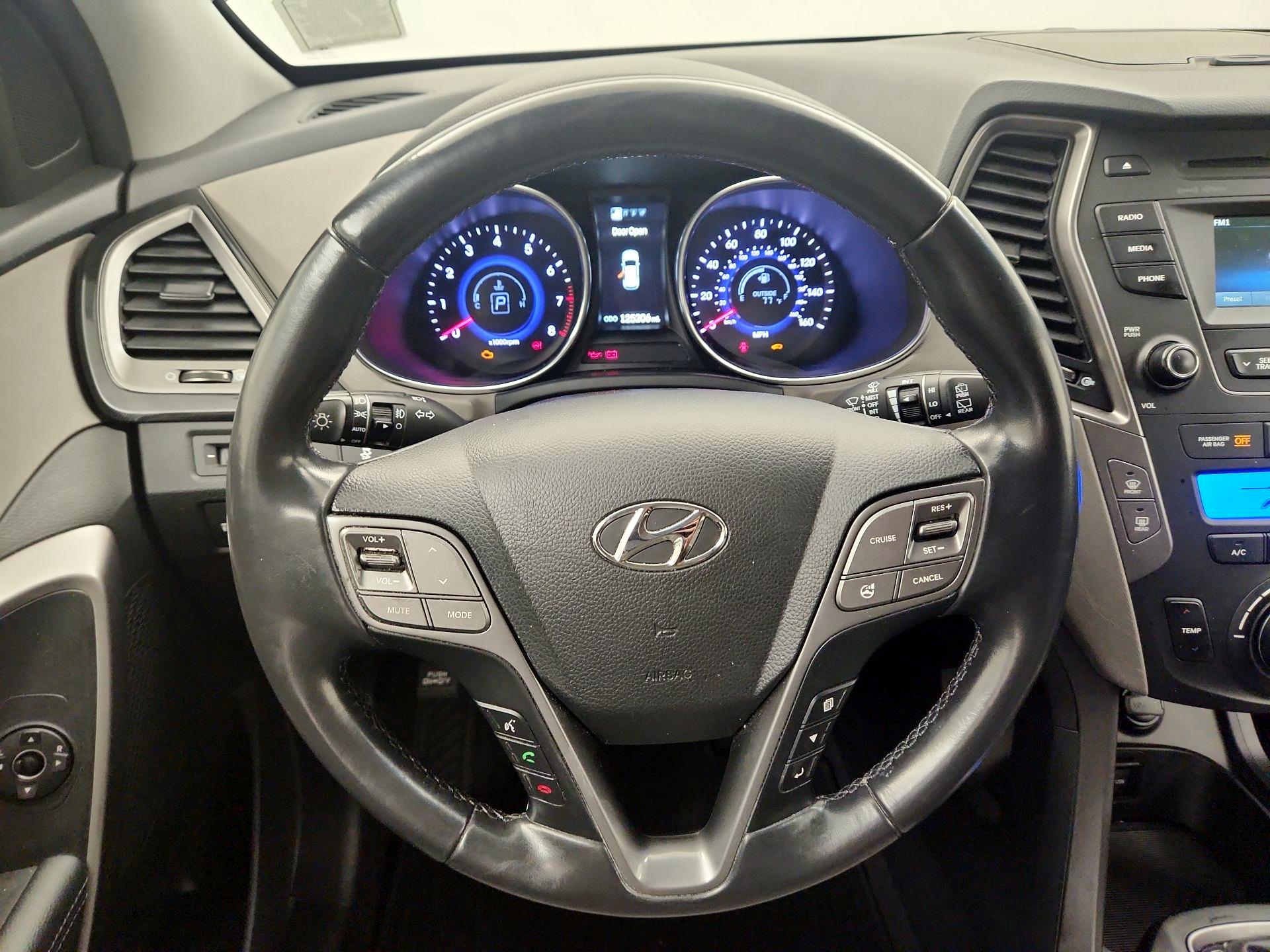 Thumbnail: 2014 Hyundai Santa Fe - 10